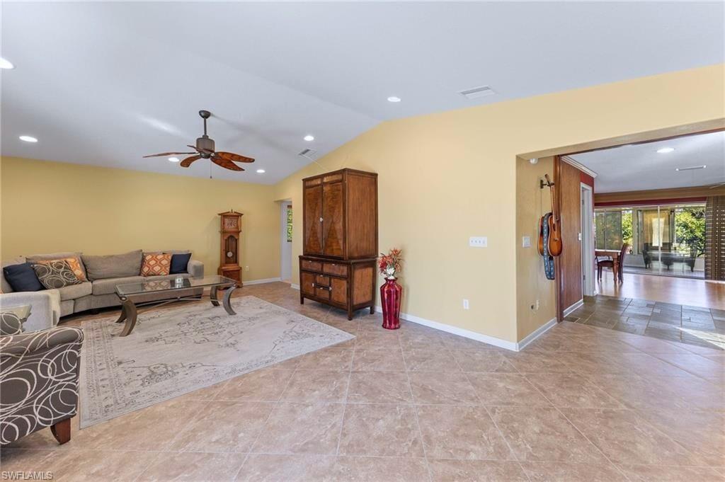 Fort Myers, Florida, 33919, United States, 3 Bedrooms Bedrooms, ,2 BathroomsBathrooms,Residential,For Sale,1754679