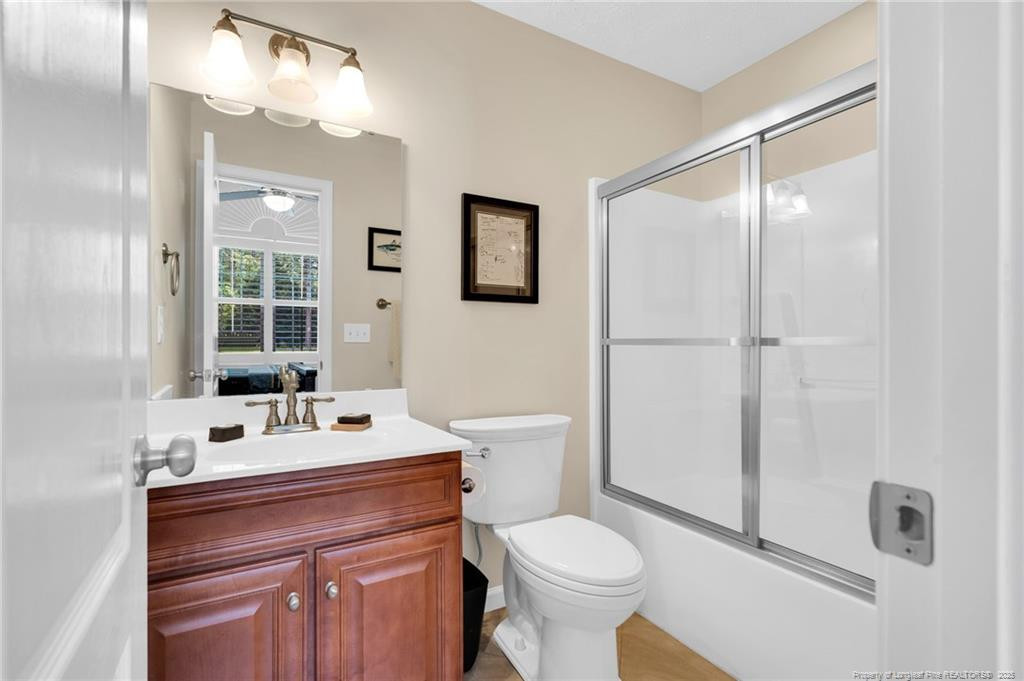 Fayetteville, North Carolina, 28311, United States, 3 Bedrooms Bedrooms, ,5 BathroomsBathrooms,Residential,For Sale,1849788