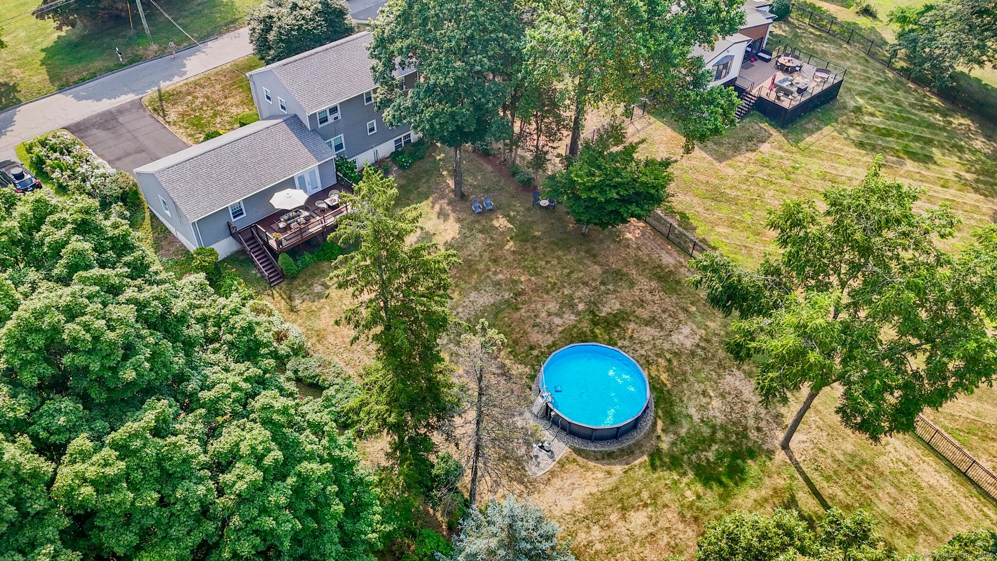 Middletown, Connecticut, 06457, United States, 4 Bedrooms Bedrooms, ,2 BathroomsBathrooms,Residential,For Sale,1920359