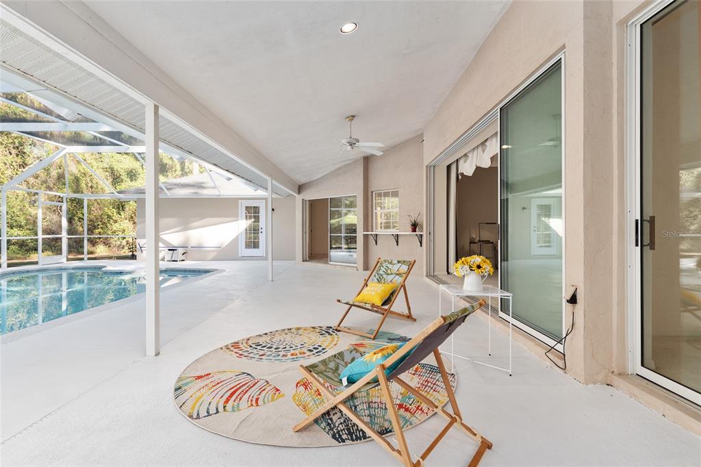 Gainesville, Florida, 32606, United States, 4 Bedrooms Bedrooms, ,3 BathroomsBathrooms,Residential,For Sale,1989601