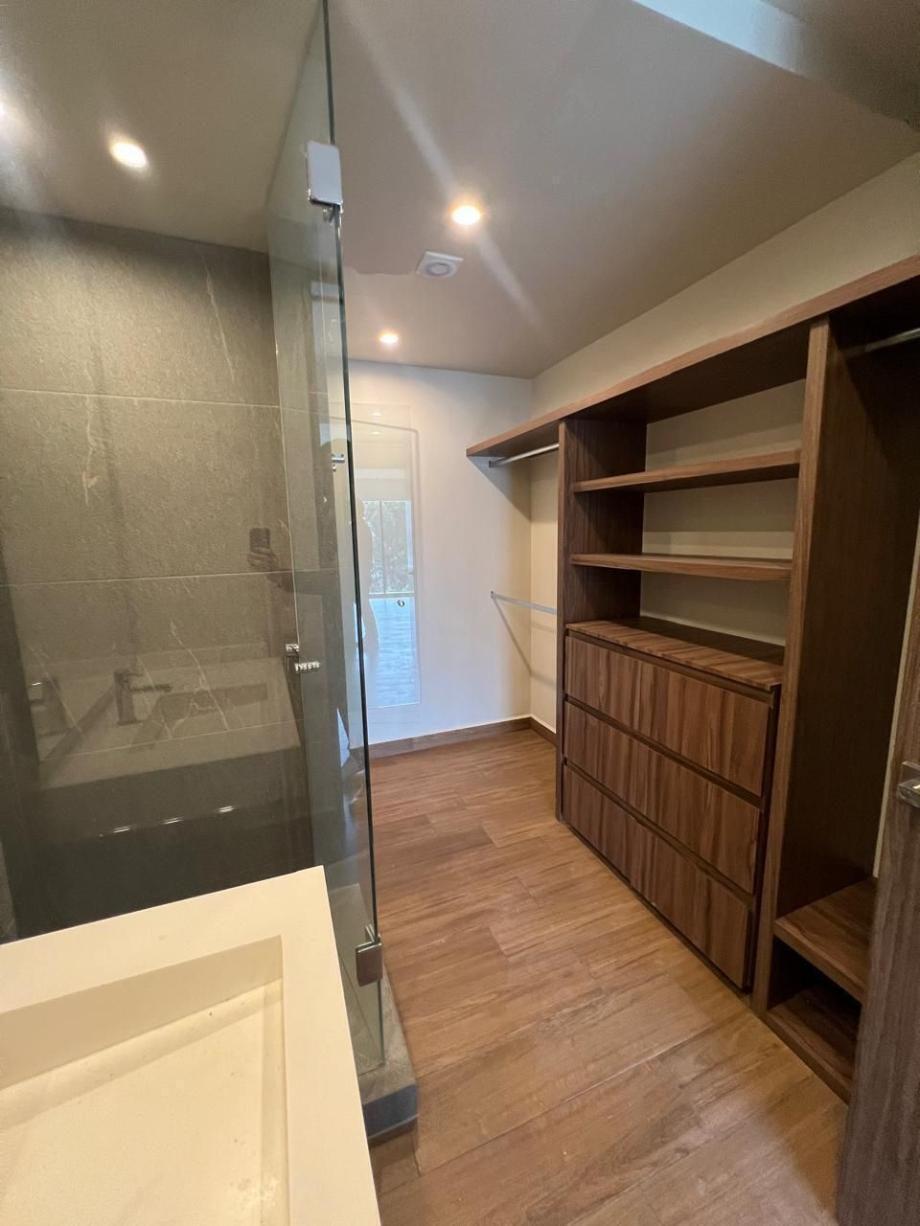 Miguel Hidalgo, Ciudad de México, 11320, Mexico, 2 Bedrooms Bedrooms, ,2 BathroomsBathrooms,Residential,For Sale,1918328