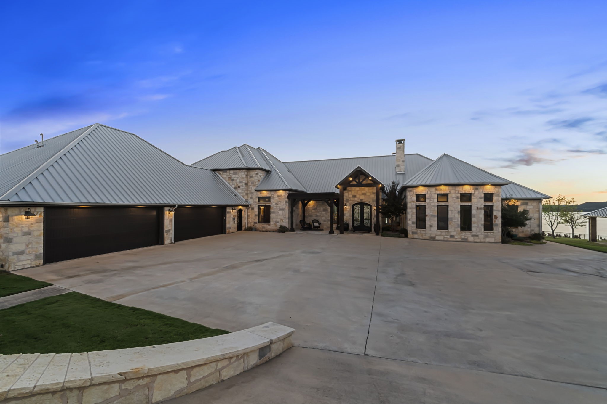 Possum Kingdom Lake, Texas, 76449, United States, 7 Bedrooms Bedrooms, ,6 BathroomsBathrooms,Residential,For Sale,2000867