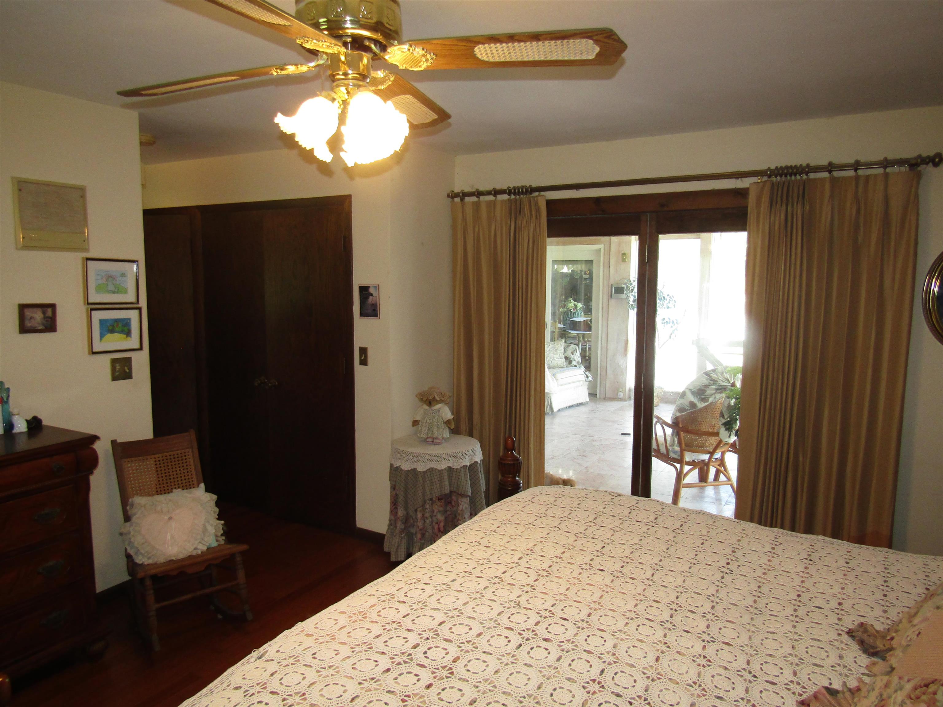 Beloit, Wisconsin, 53511, United States, 6 Bedrooms Bedrooms, ,5 BathroomsBathrooms,Residential,For Sale,2005611