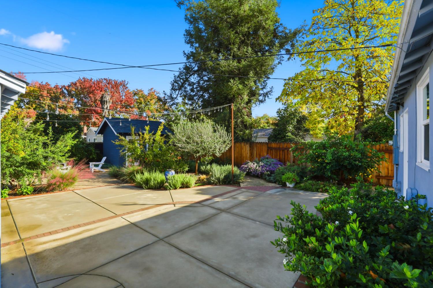 Sacramento, California, 95818, United States, 3 Bedrooms Bedrooms, ,1 BathroomBathrooms,Residential,For Sale,1989642