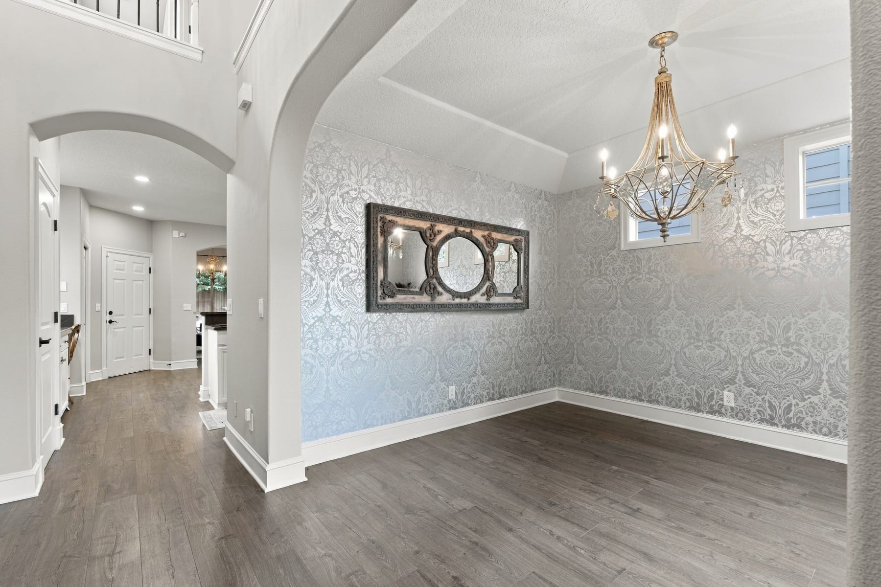  10340 SW HELENIUS ST Tualatin, OR 97062 - 物件實景