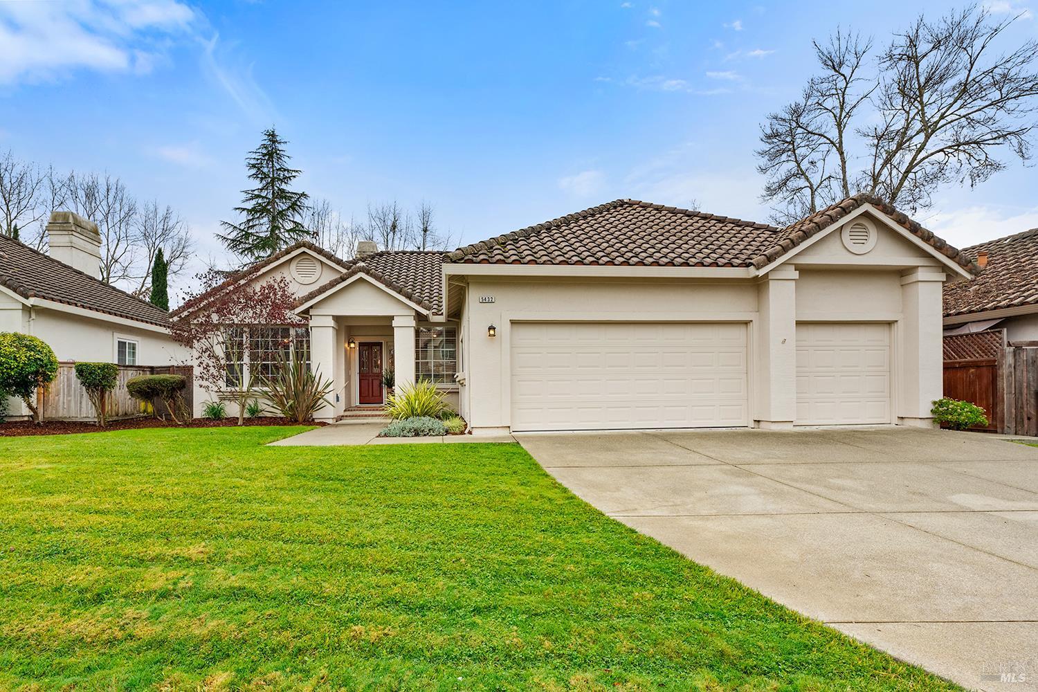 Santa Rosa, California, 95409, United States, 3 Bedrooms Bedrooms, ,2 BathroomsBathrooms,Residential,For Sale,2006059