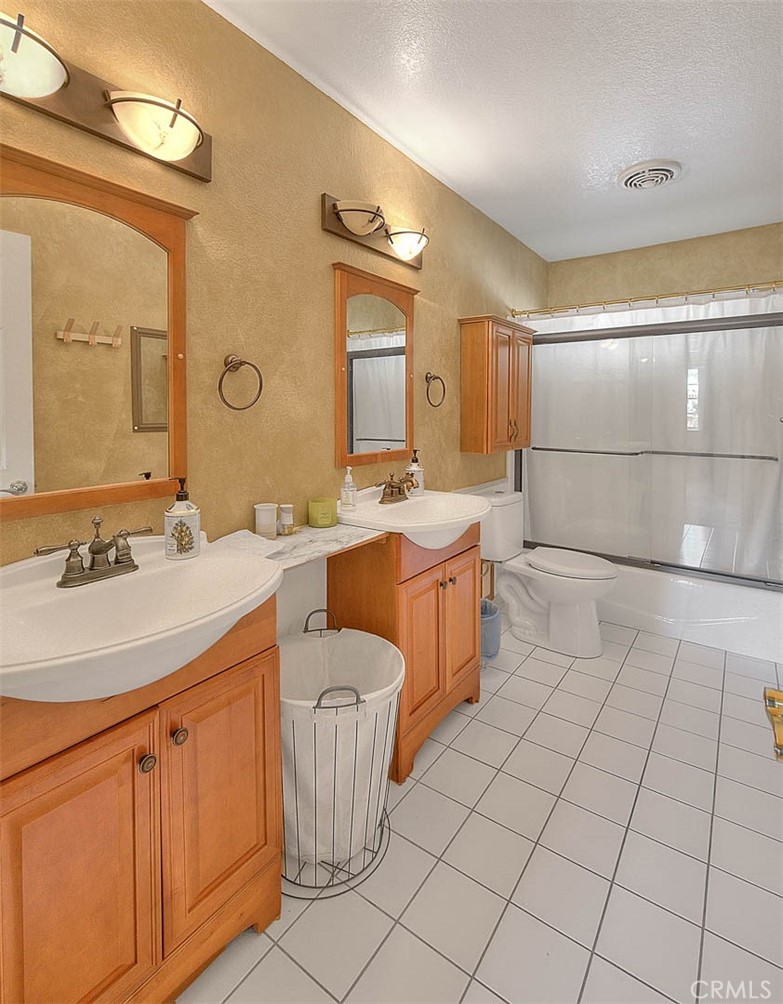 Loma Linda, California, 92354, United States, 4 Bedrooms Bedrooms, ,2 BathroomsBathrooms,Residential,For Sale,1841677