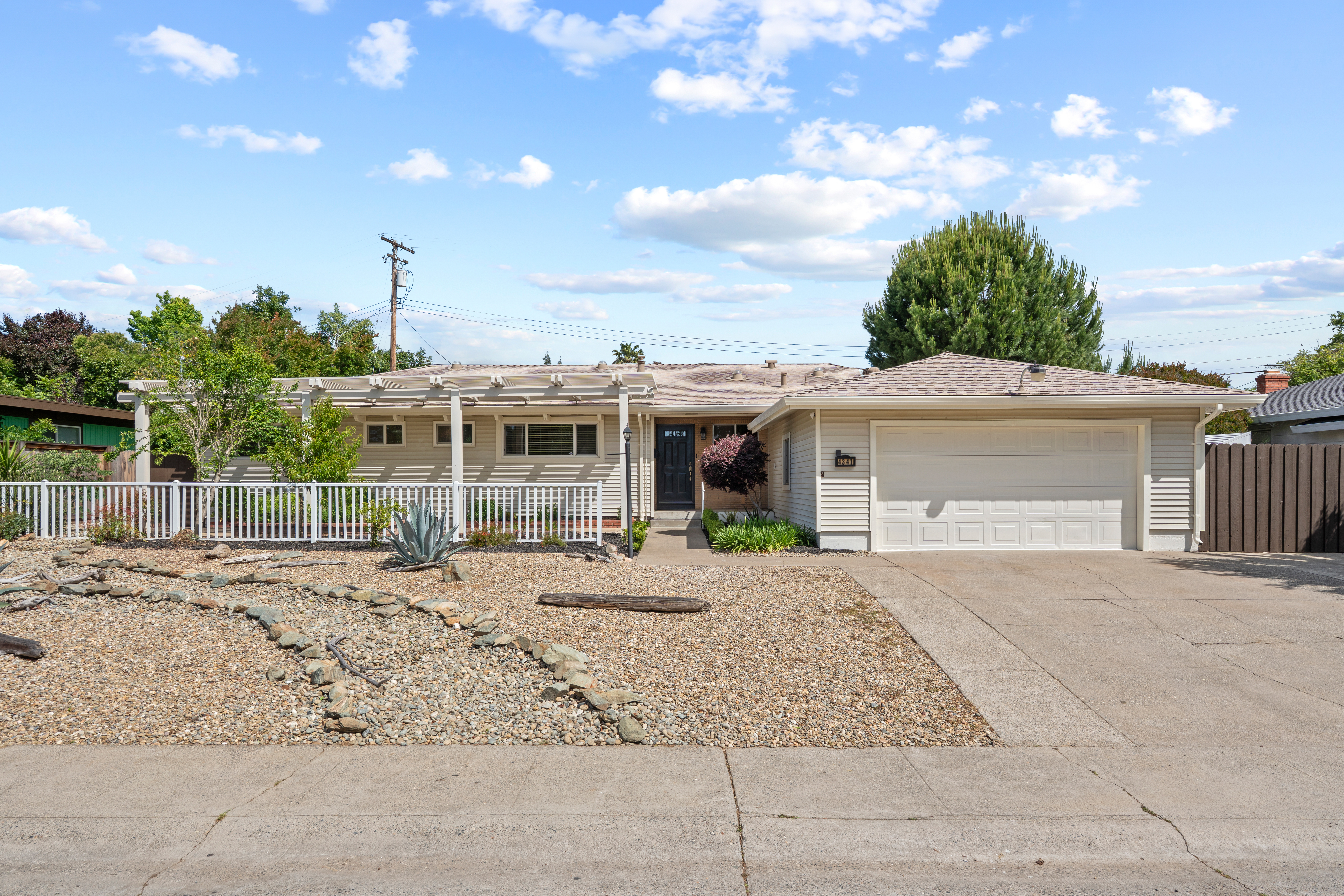  4341 Jan Drive, Carmichael, CA 95608 - 物件實景