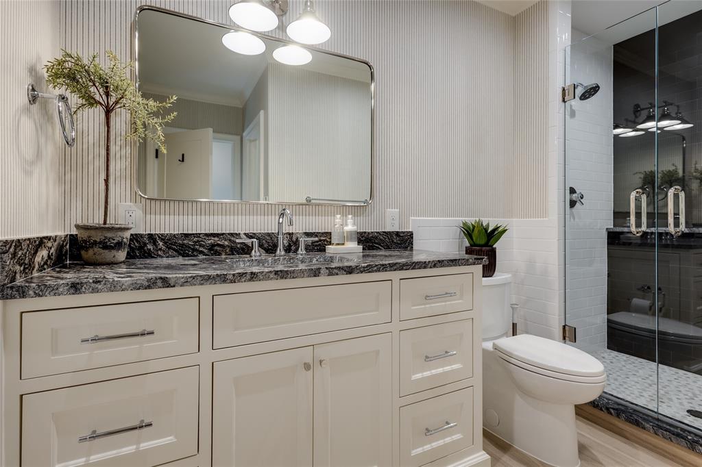 Royse City, Texas, 75189, United States, 4 Bedrooms Bedrooms, ,7 BathroomsBathrooms,Residential,For Sale,1941788