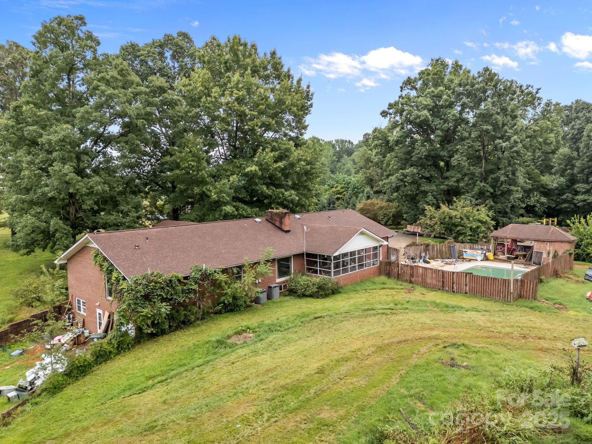 Cleveland, North Carolina, 27013, United States, 4 Bedrooms Bedrooms, ,4 BathroomsBathrooms,Residential,For Sale,1915342