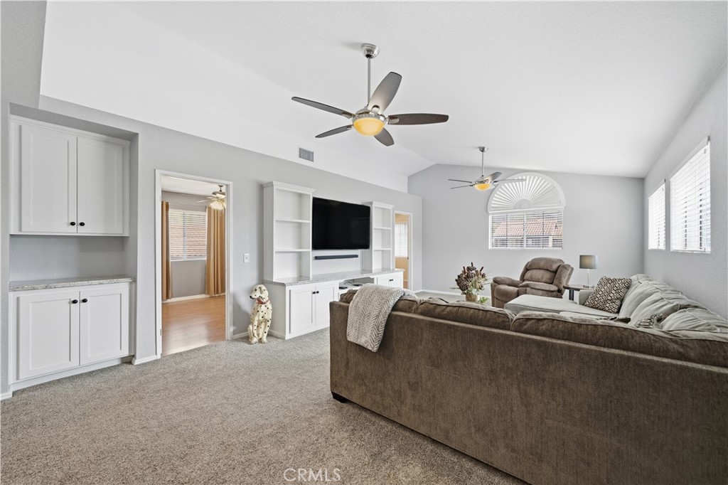 Moreno Valley, California, 92557, United States, 4 Bedrooms Bedrooms, ,3 BathroomsBathrooms,Residential,For Sale,1982856