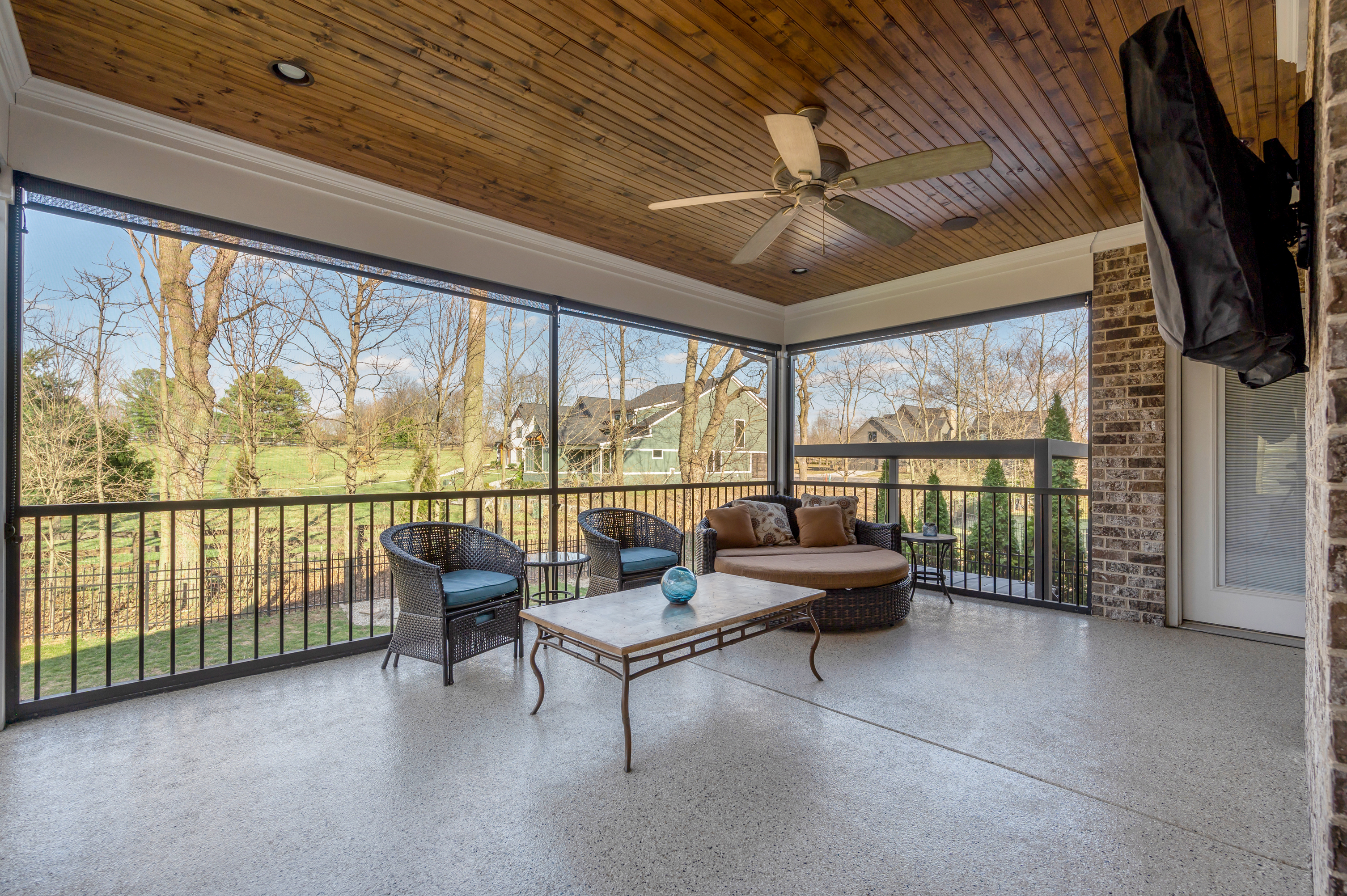  2945 Blackford Parkway - 物件實景