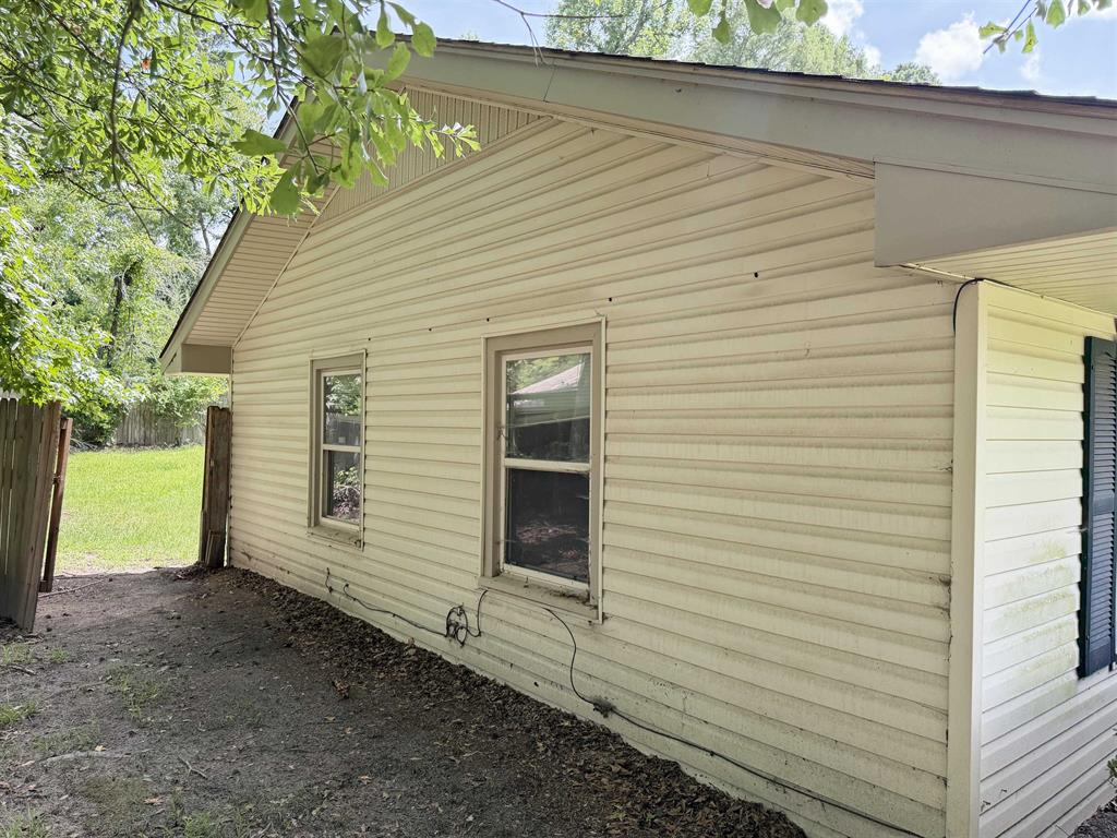 Henderson St, Overton, TX 75684 #1