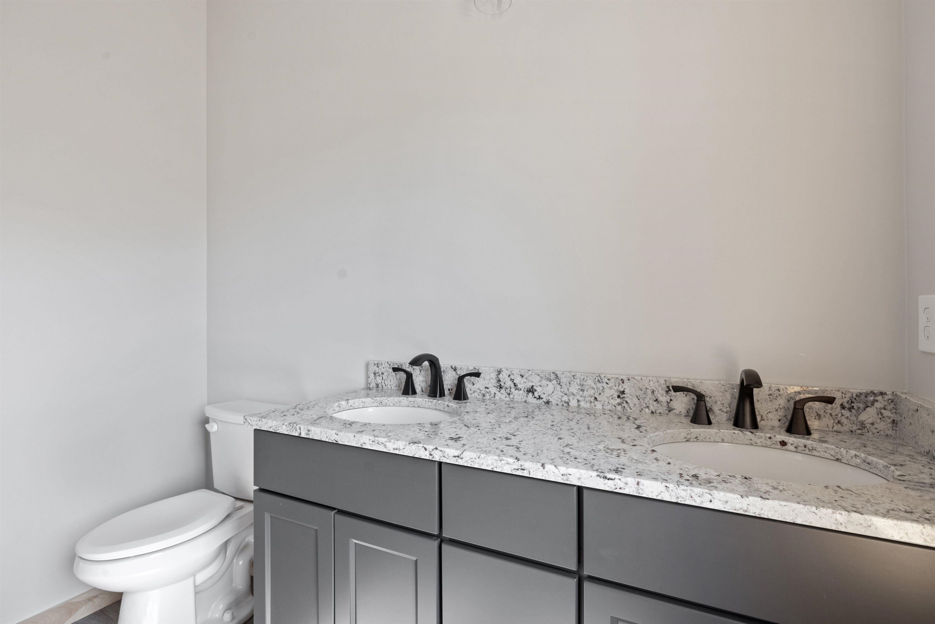 Thornton, New Hampshire, 03285, United States, 3 Bedrooms Bedrooms, ,3 BathroomsBathrooms,Residential,For Sale,1974292