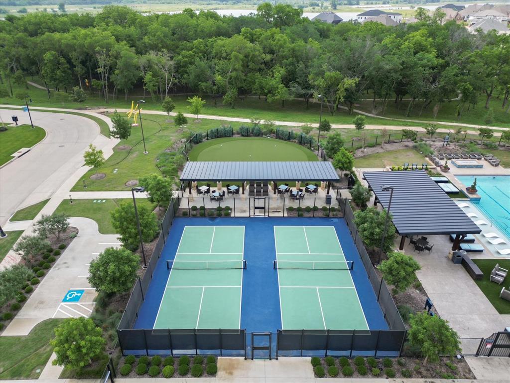 Arlington, Texas, 76005, United States, 2 Bedrooms Bedrooms, ,2 BathroomsBathrooms,Residential,For Sale,1899955