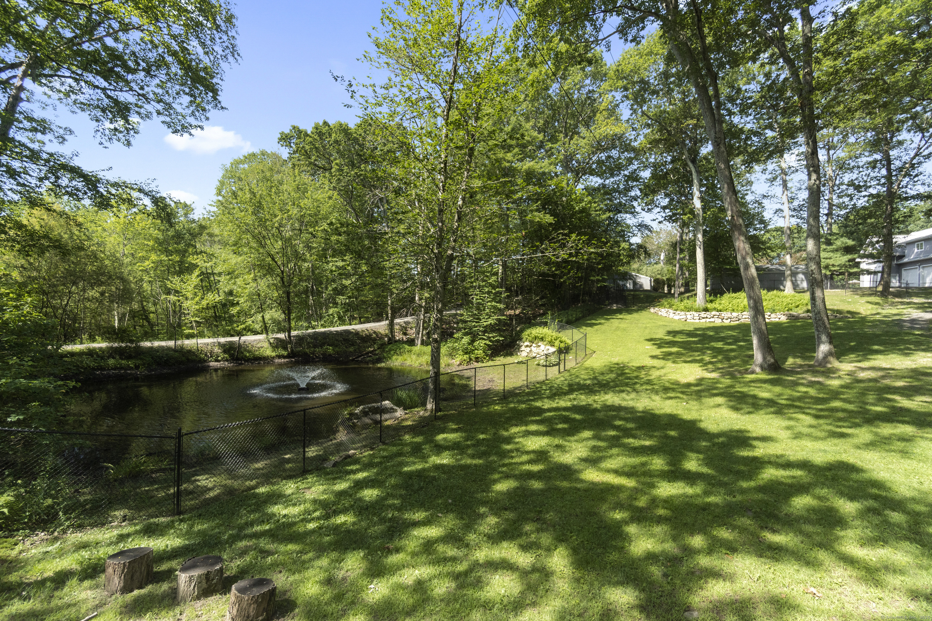 Bethlehem, Connecticut, 06751, United States, 3 Bedrooms Bedrooms, ,3 BathroomsBathrooms,Residential,For Sale,1891294