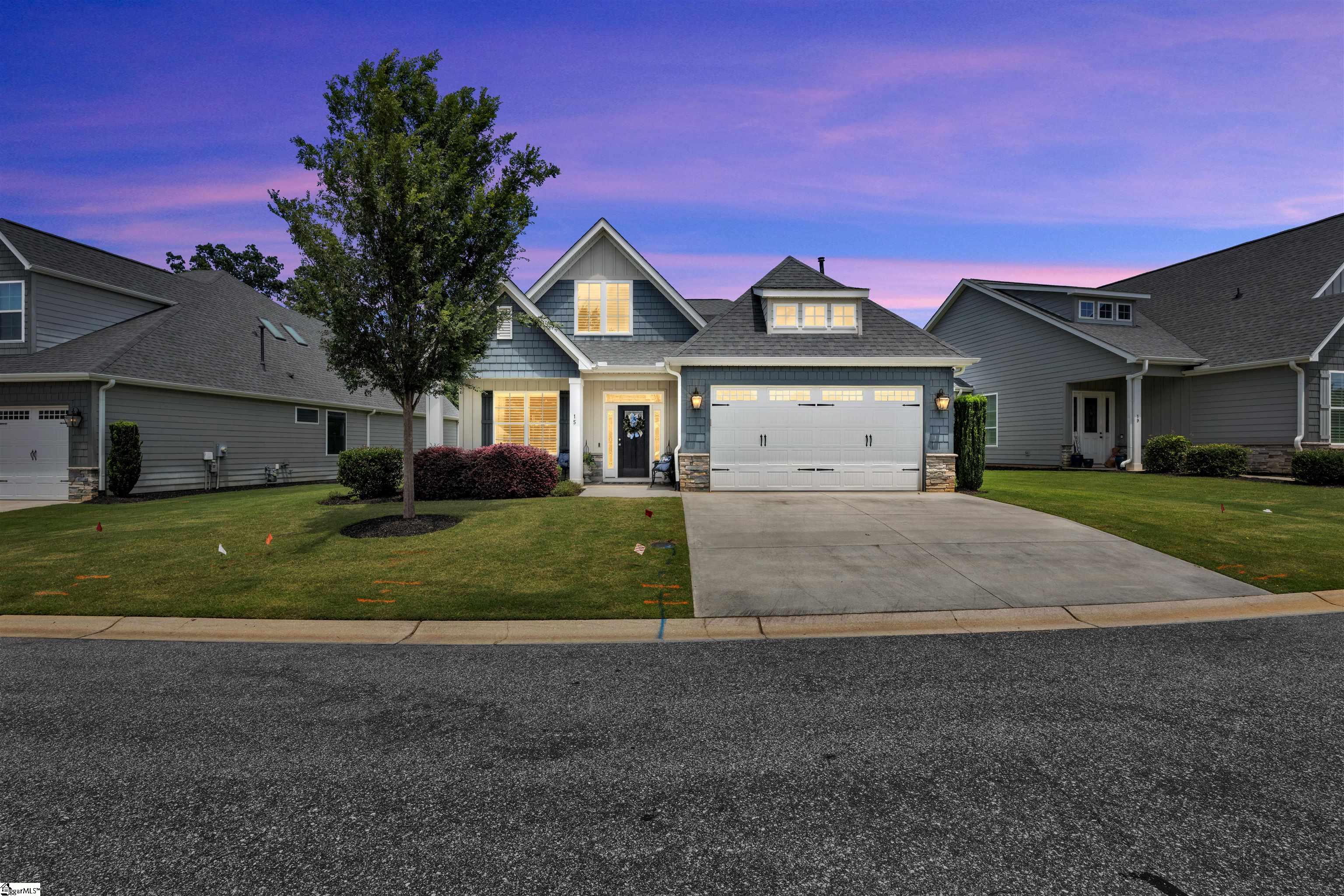 Greenville, South Carolina, 29607, United States, 3 Bedrooms Bedrooms, ,3 BathroomsBathrooms,Residential,For Sale,1865354