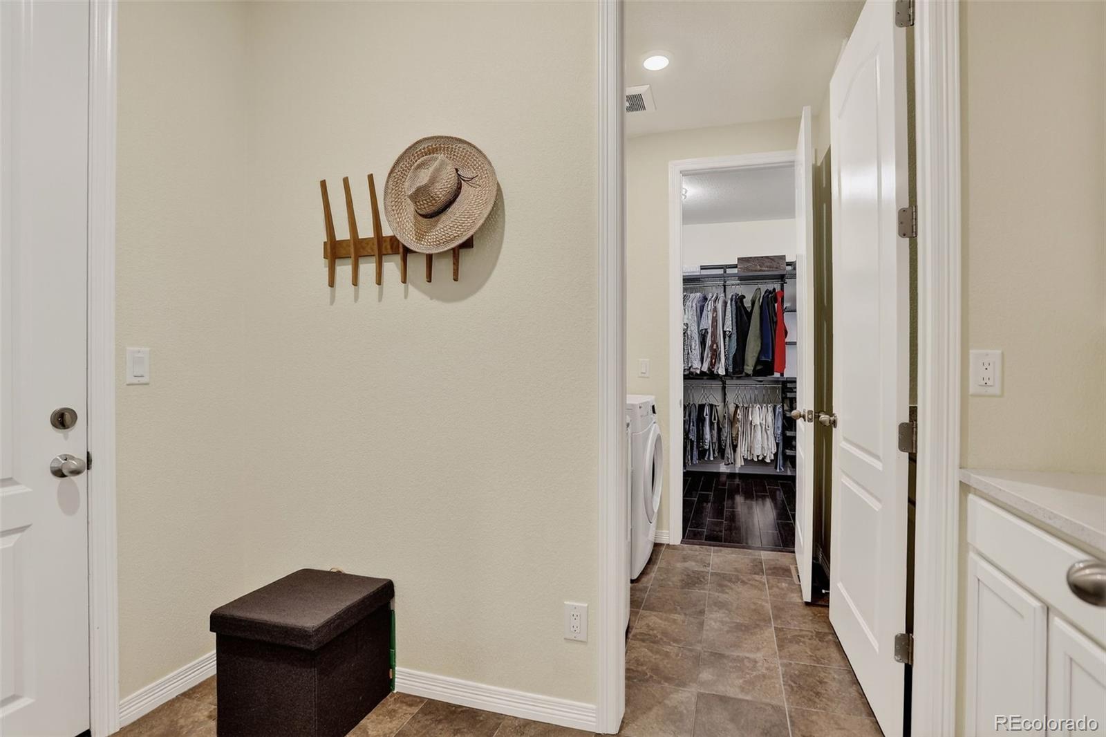 Thornton, Colorado, 80602, United States, 3 Bedrooms Bedrooms, ,1 BathroomBathrooms,Residential,For Sale,1912001