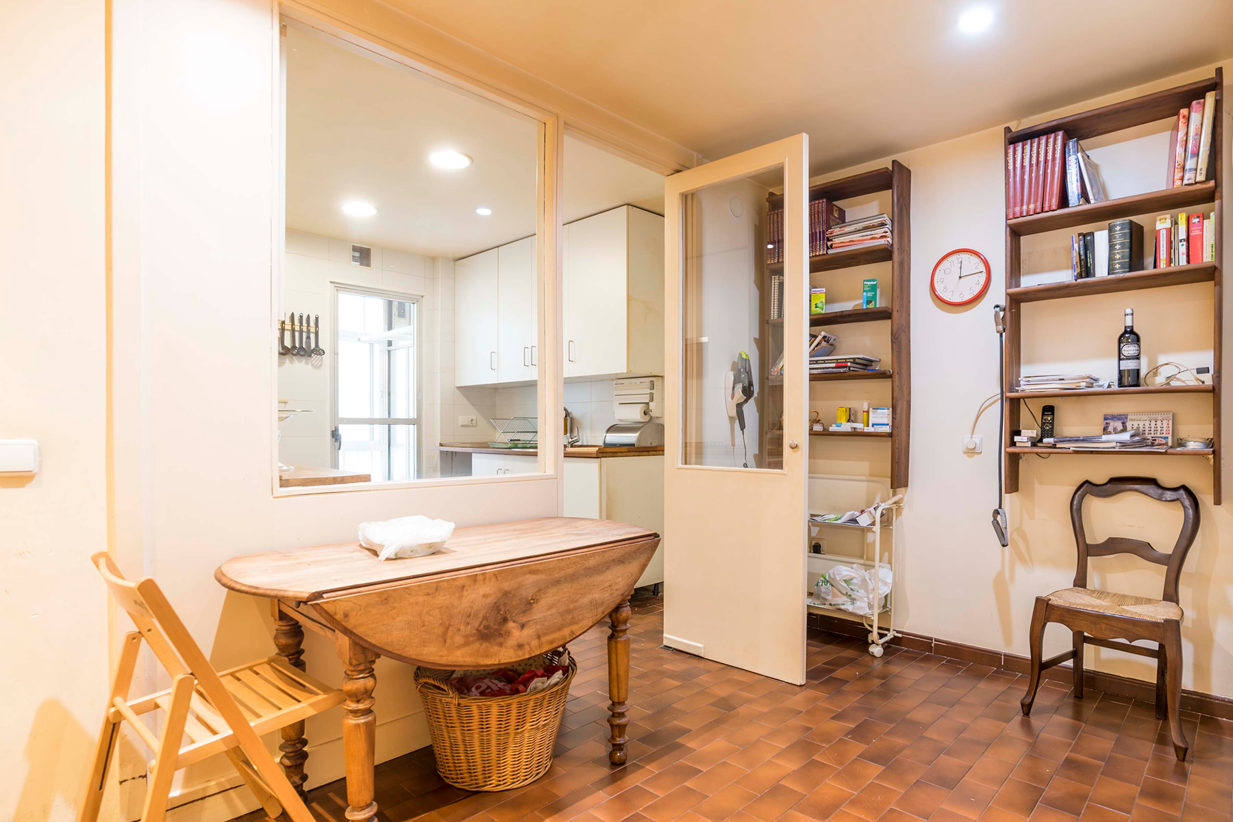  High floor apartment to renovate with garage and lots of light in Maldonado - 物件實景