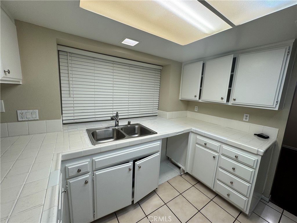 Palmdale, California, 93550, United States, 4 Bedrooms Bedrooms, ,3 BathroomsBathrooms,Residential,For Sale,2006487