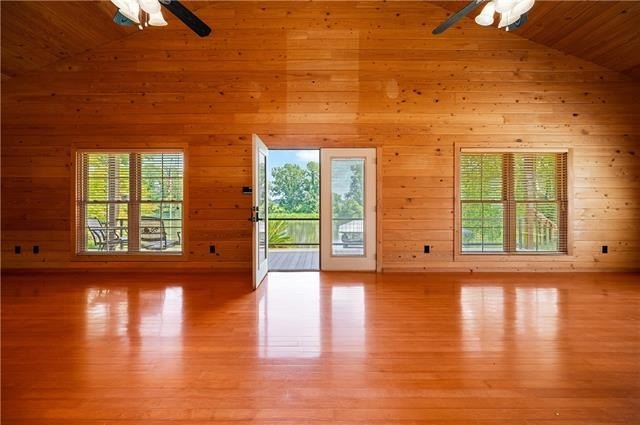 Natchez, Louisiana, 71456, United States, 4 Bedrooms Bedrooms, ,3 BathroomsBathrooms,Residential,For Sale,1975499