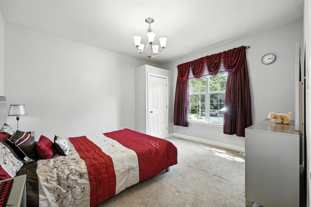 Egg Harbor TWP, New Jersey, 08234, United States, 5 Bedrooms Bedrooms, ,3 BathroomsBathrooms,Residential,For Sale,1931545