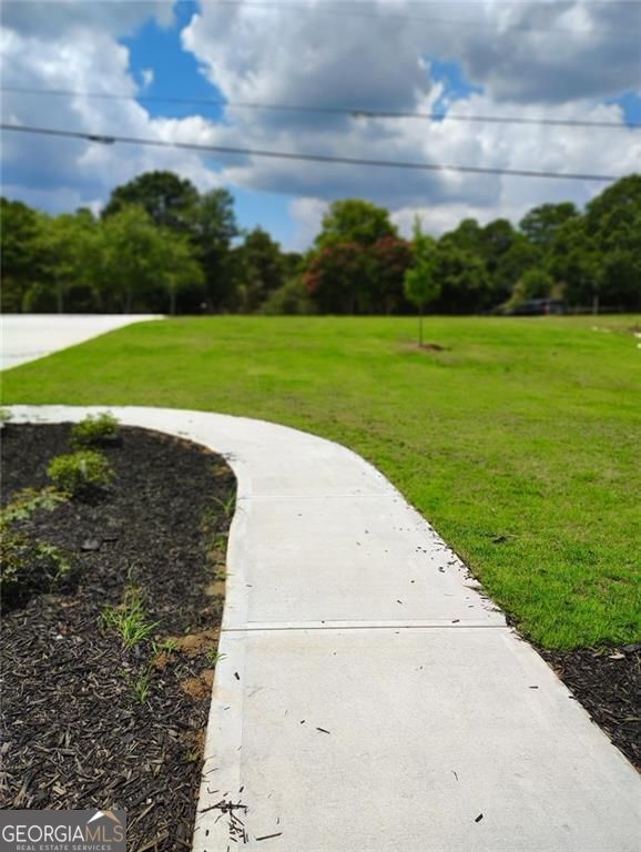 Loganville, Georgia, 30052, United States, 4 Bedrooms Bedrooms, ,4 BathroomsBathrooms,Residential,For Sale,1894991