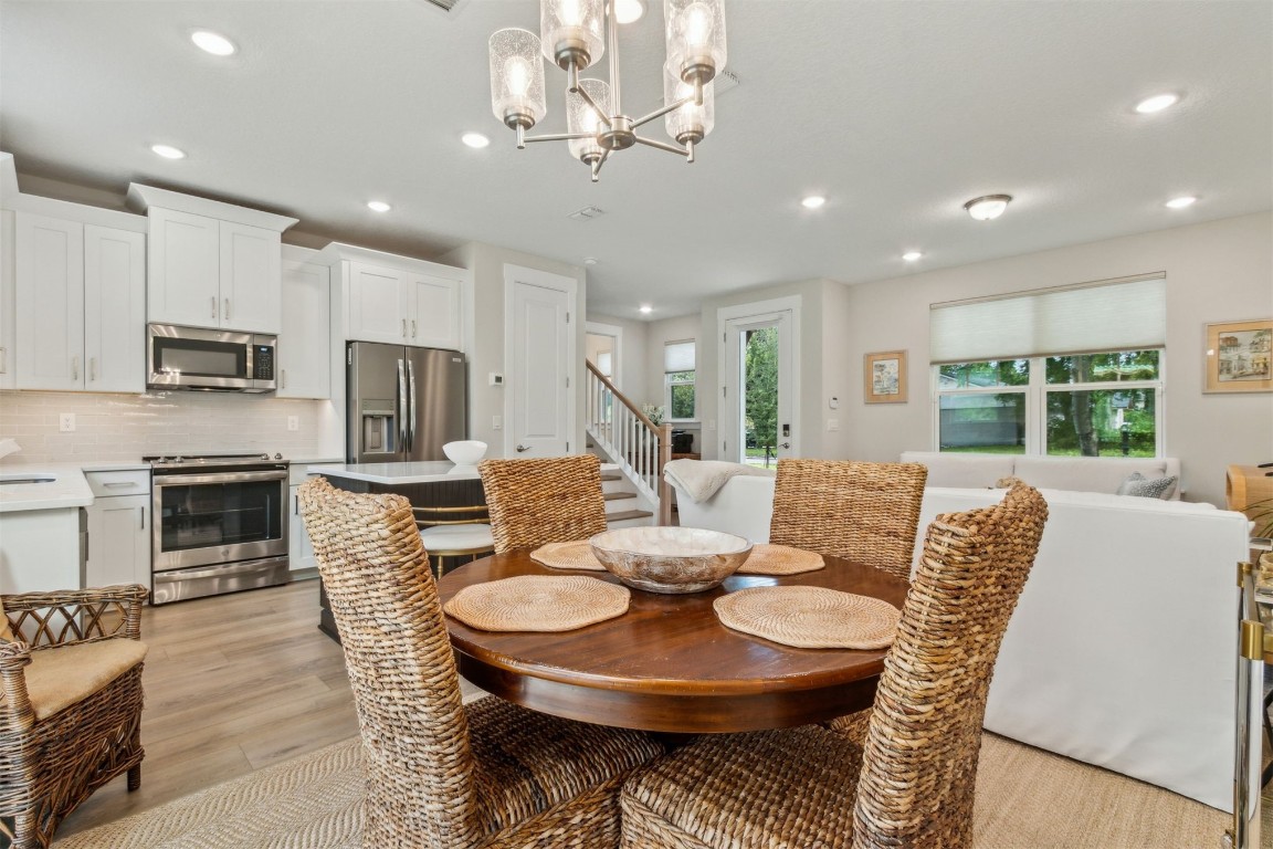 Fernandina Beach, Florida, 32034, United States, 2 Bedrooms Bedrooms, ,2 BathroomsBathrooms,Residential,For Sale,1979520