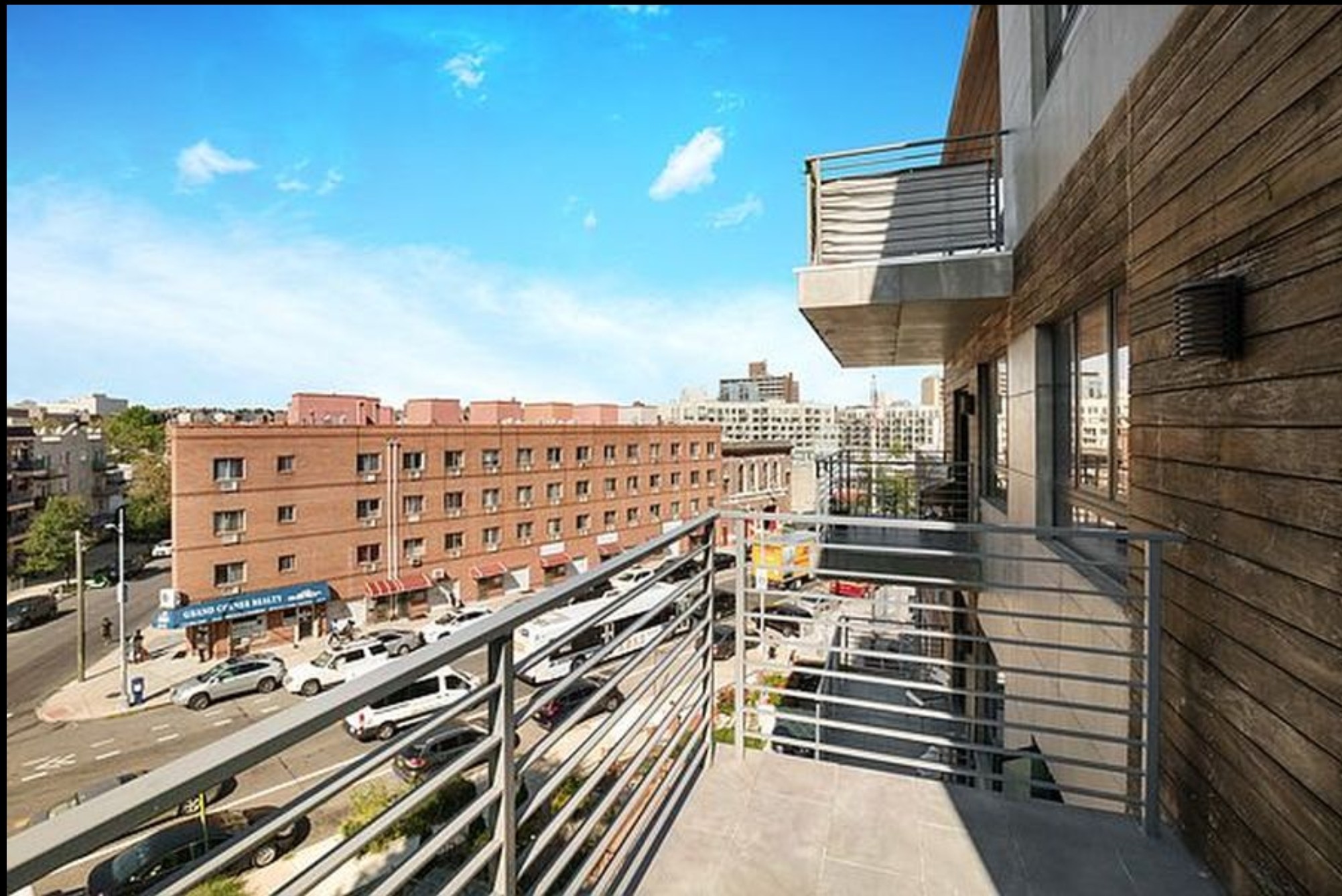 Elmhurst, New York, 11373, United States, 16 Bedrooms Bedrooms, ,Residential,For Sale,2005381