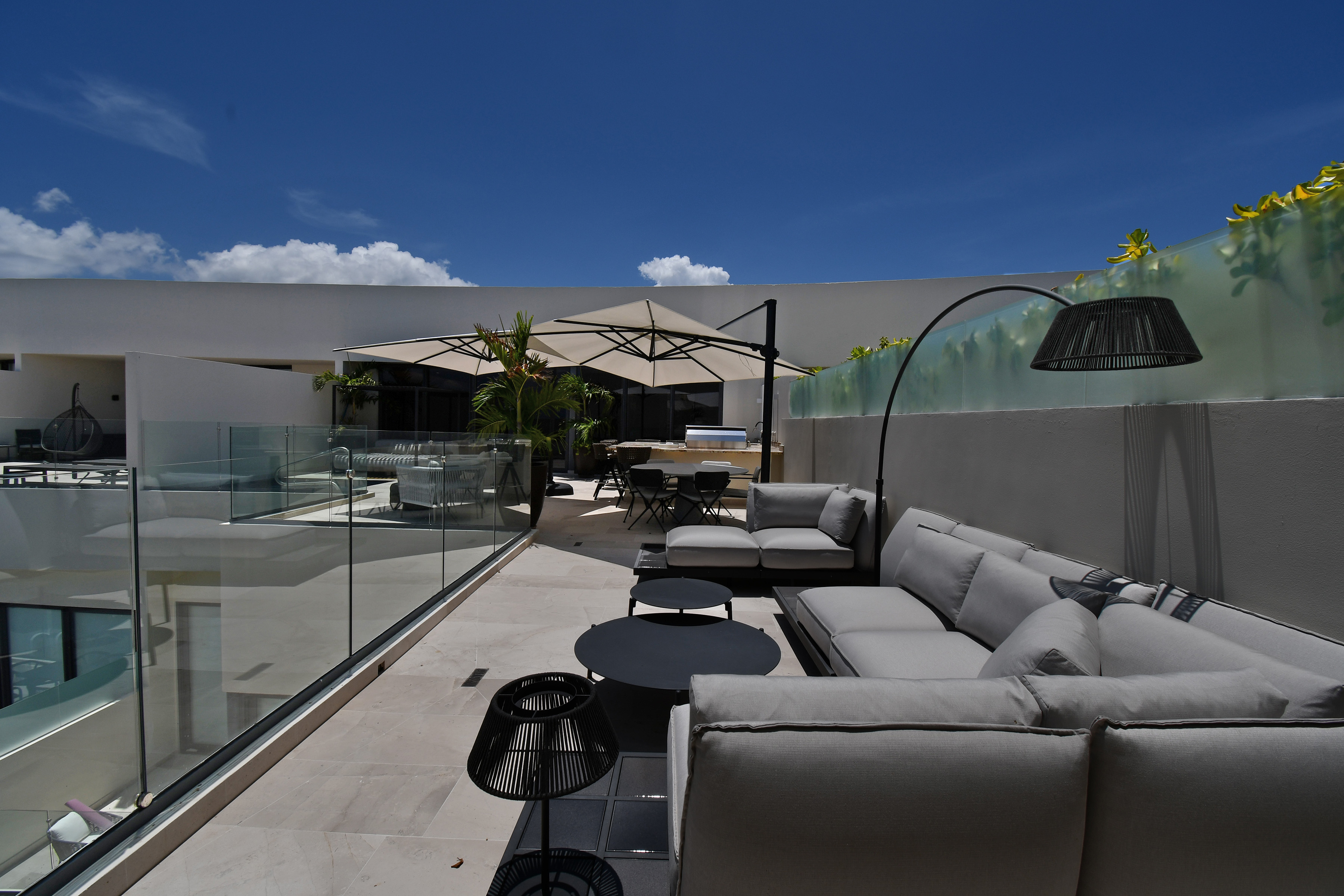  Three-Bedroom Blue Horizon Penthouse - 物件實景