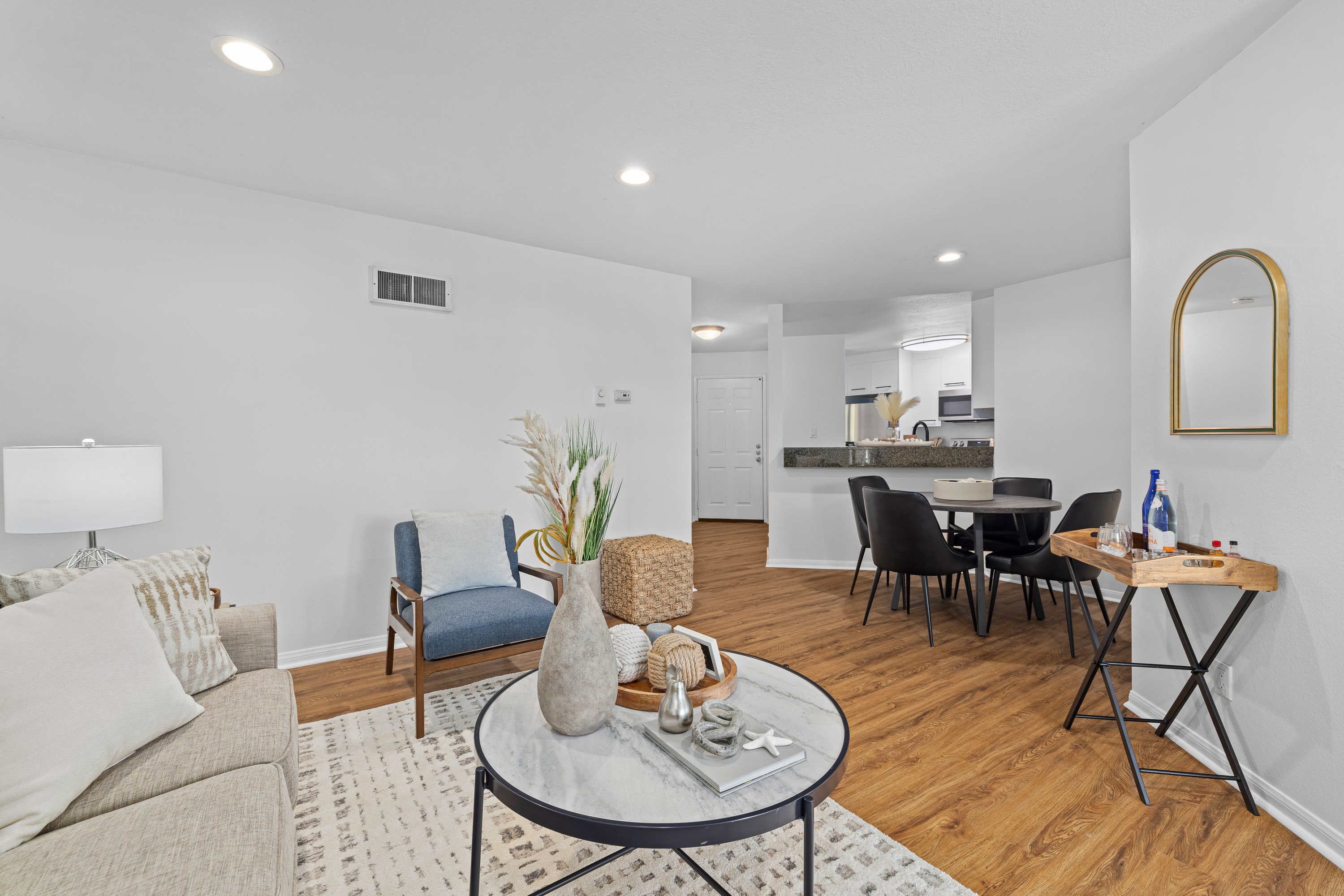  7565 Charmant Drive #510, San Diego, CA 92122 - 物件實景