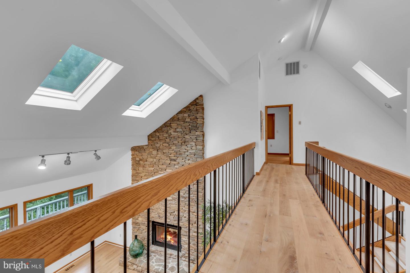 Annapolis, Maryland, 21409, United States, 4 Bedrooms Bedrooms, ,5 BathroomsBathrooms,Residential,For Sale,1947089