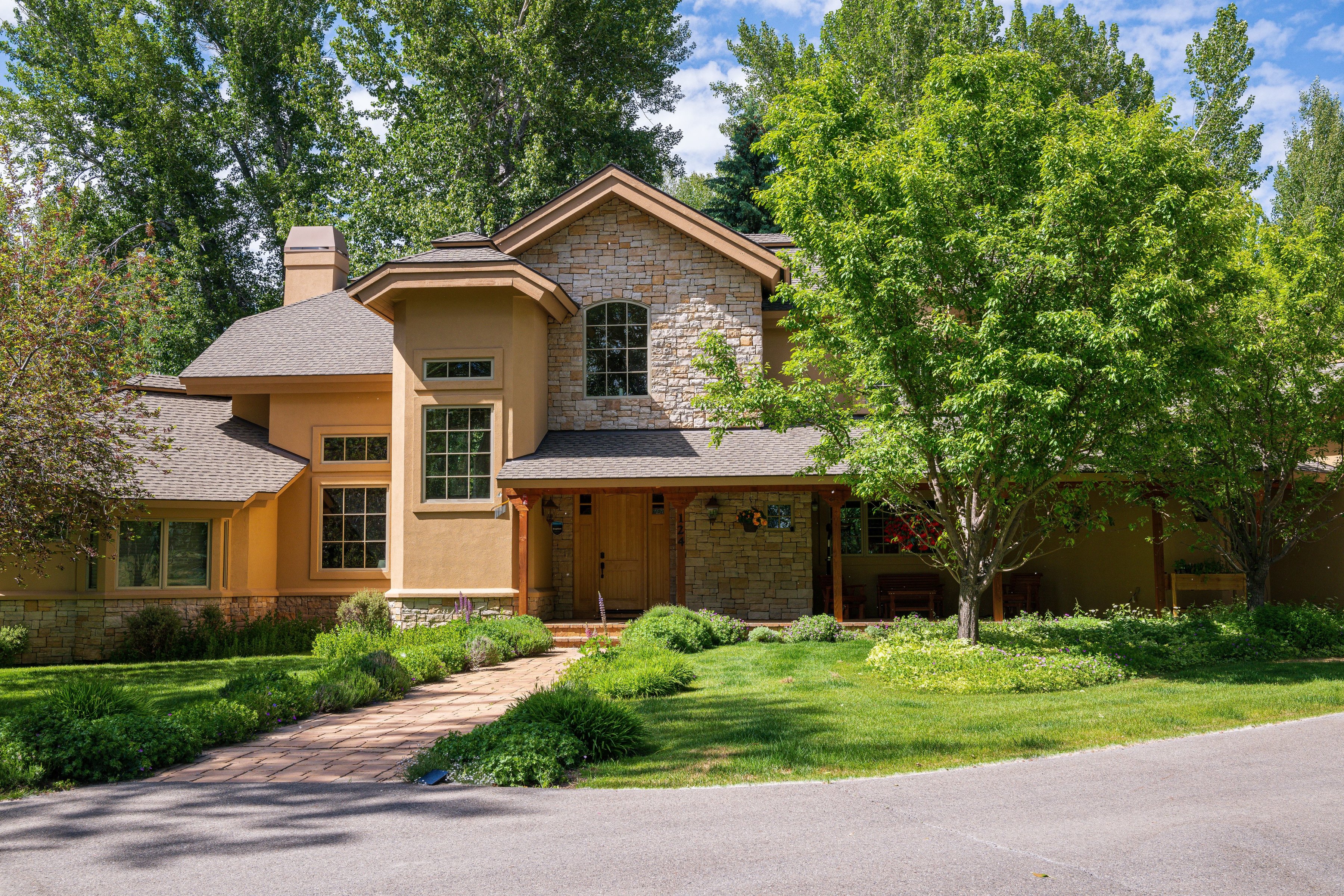  Beautiful Spacious Home, Privacy On 1.29 Acres - 物件實景