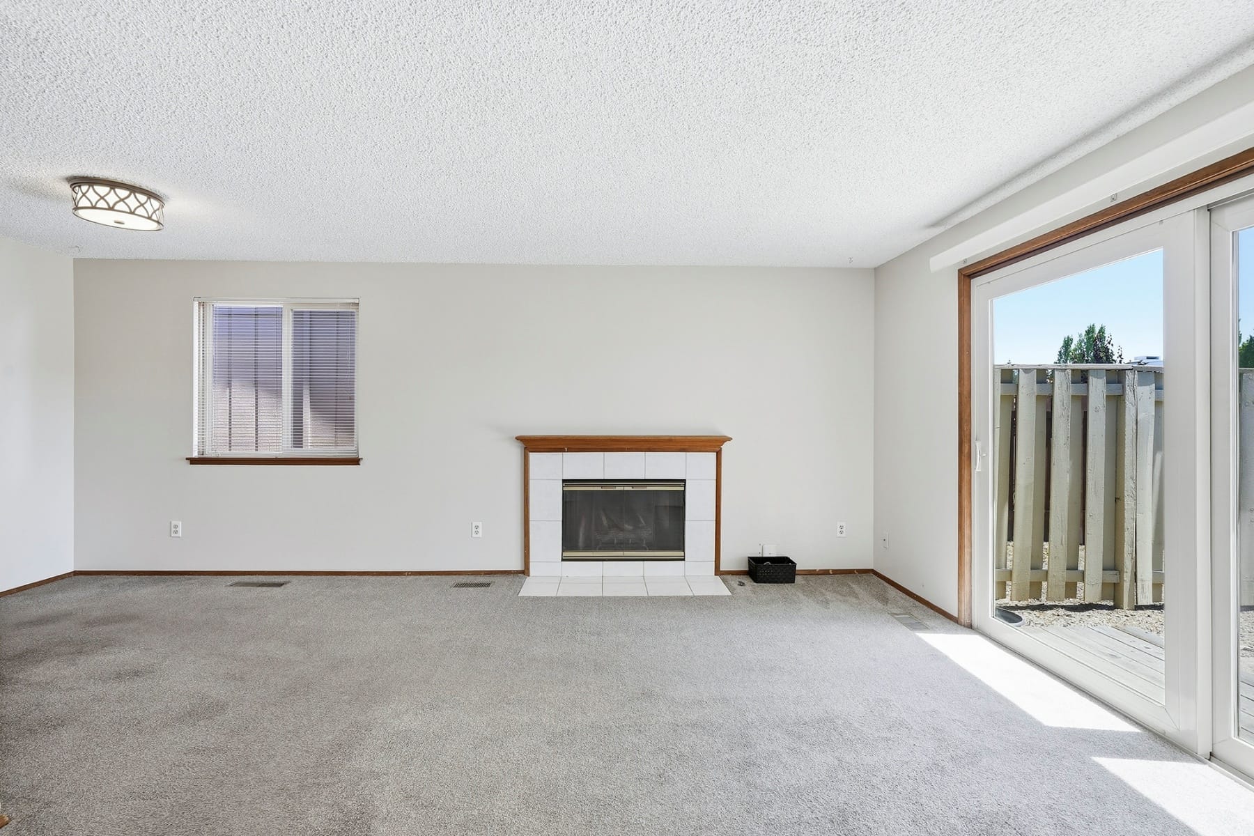  2986 SE BLUE BIRD DR Hillsboro, OR 97123 - 物件實景