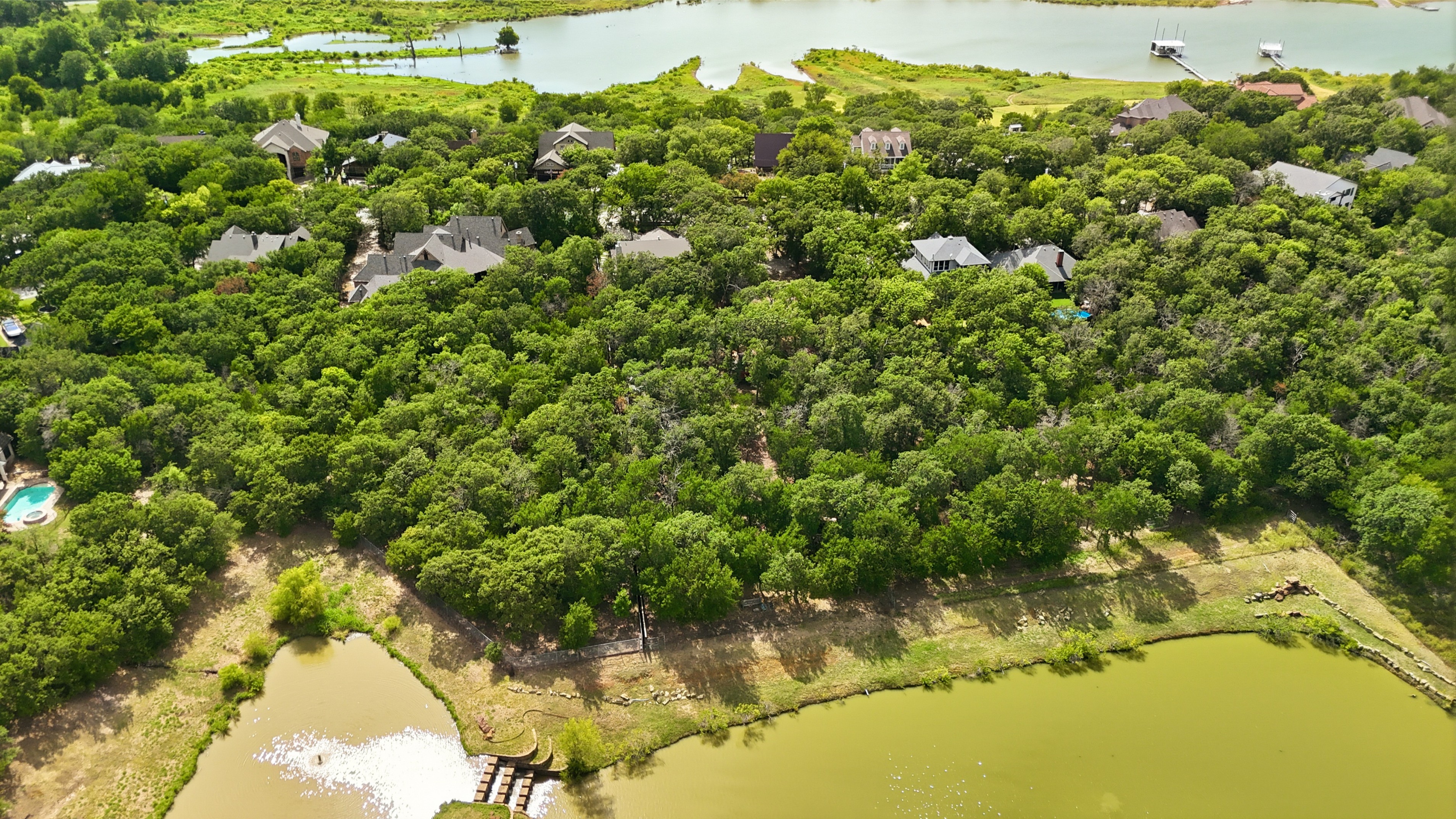  2930 Peninsula Drive, Grapevine, TX, 76051 - 物件實景