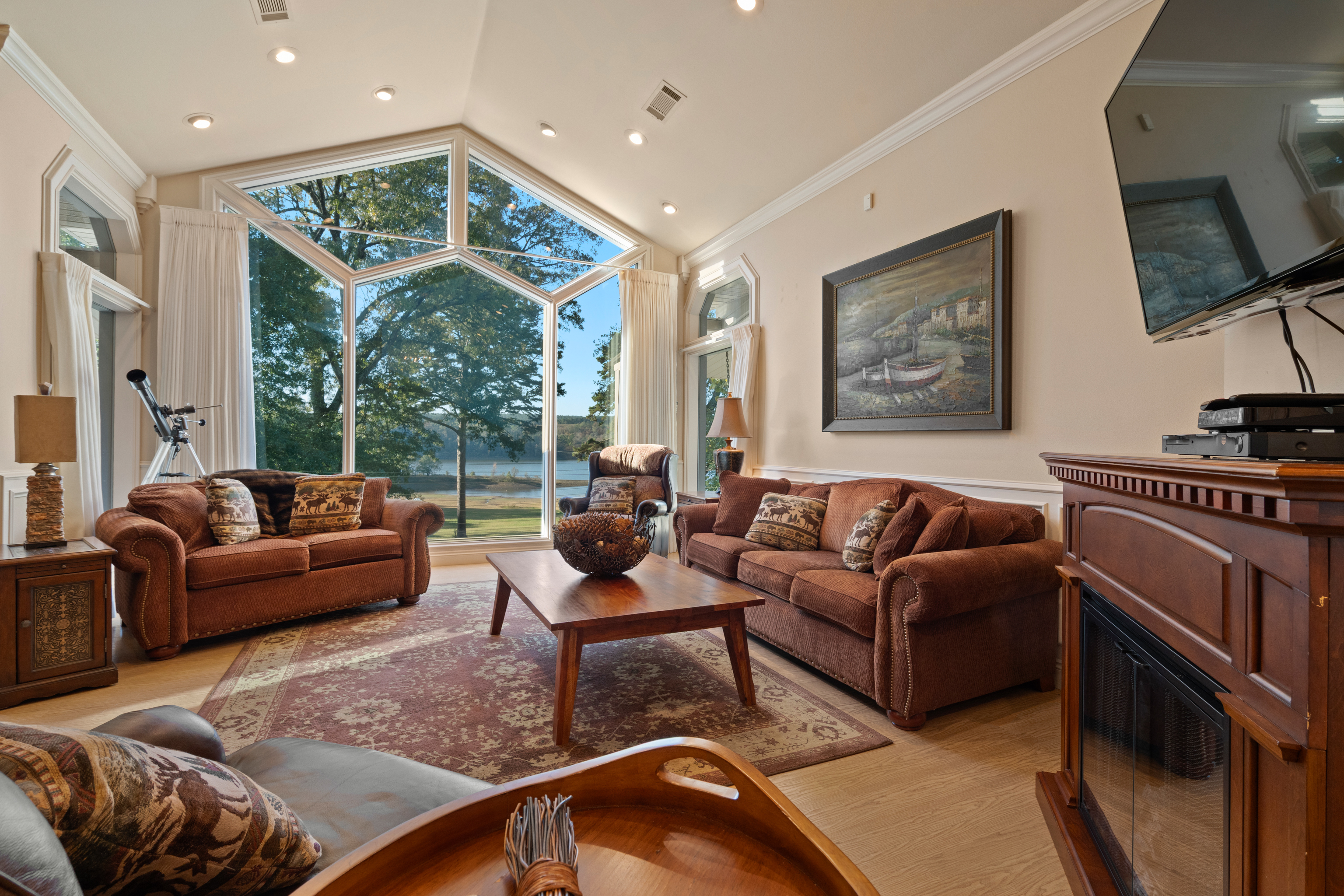 Kirby, Arkansas, 71950, United States, 4 Bedrooms Bedrooms, ,3 BathroomsBathrooms,Residential,For Sale,1986539