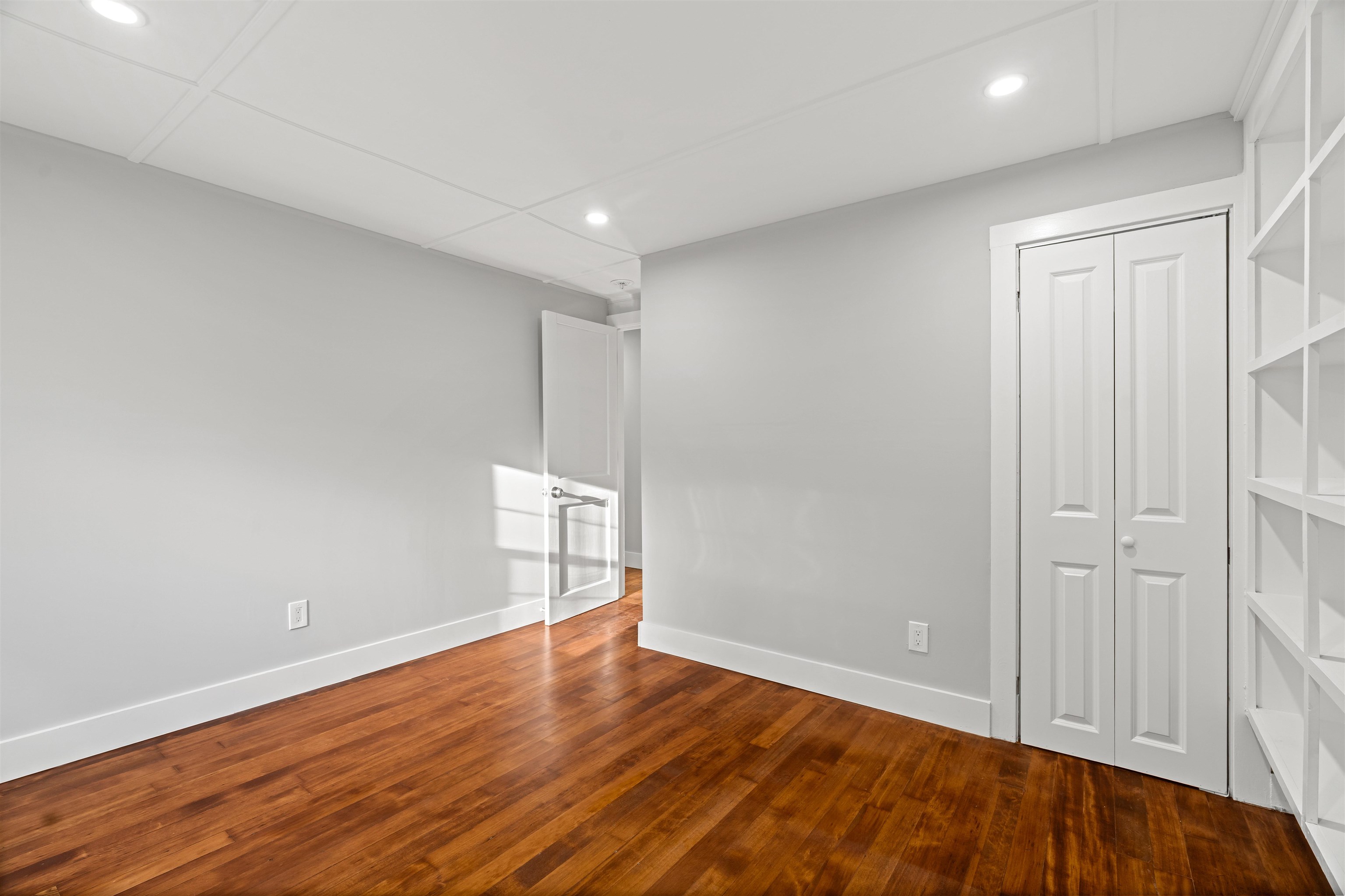 Concord, New Hampshire, 03303, United States, 4 Bedrooms Bedrooms, ,1 BathroomBathrooms,Residential,For Sale,1988375