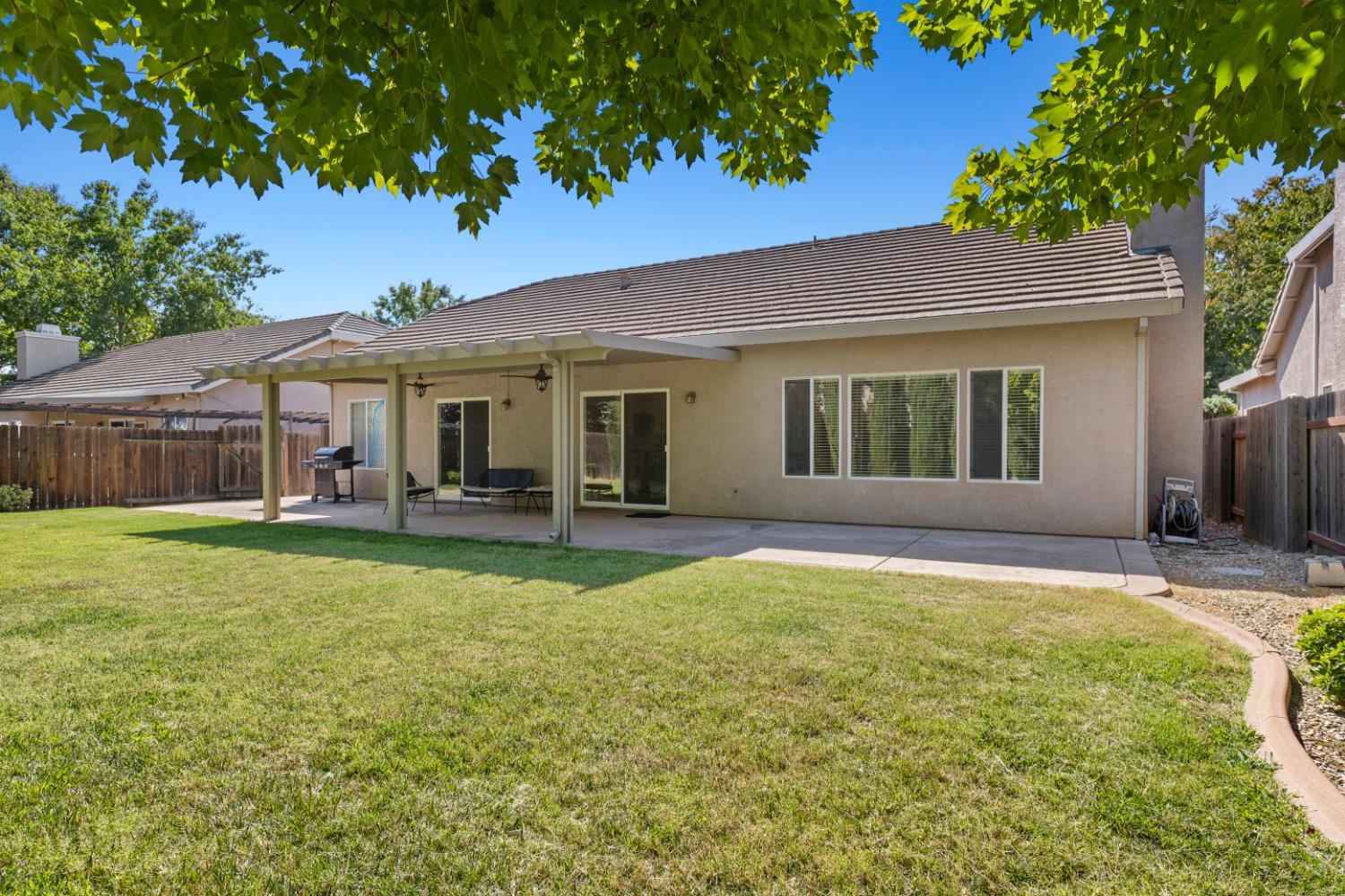 Yuba City, California, 95993, United States, 4 Bedrooms Bedrooms, ,2 BathroomsBathrooms,Residential,For Sale,1981154