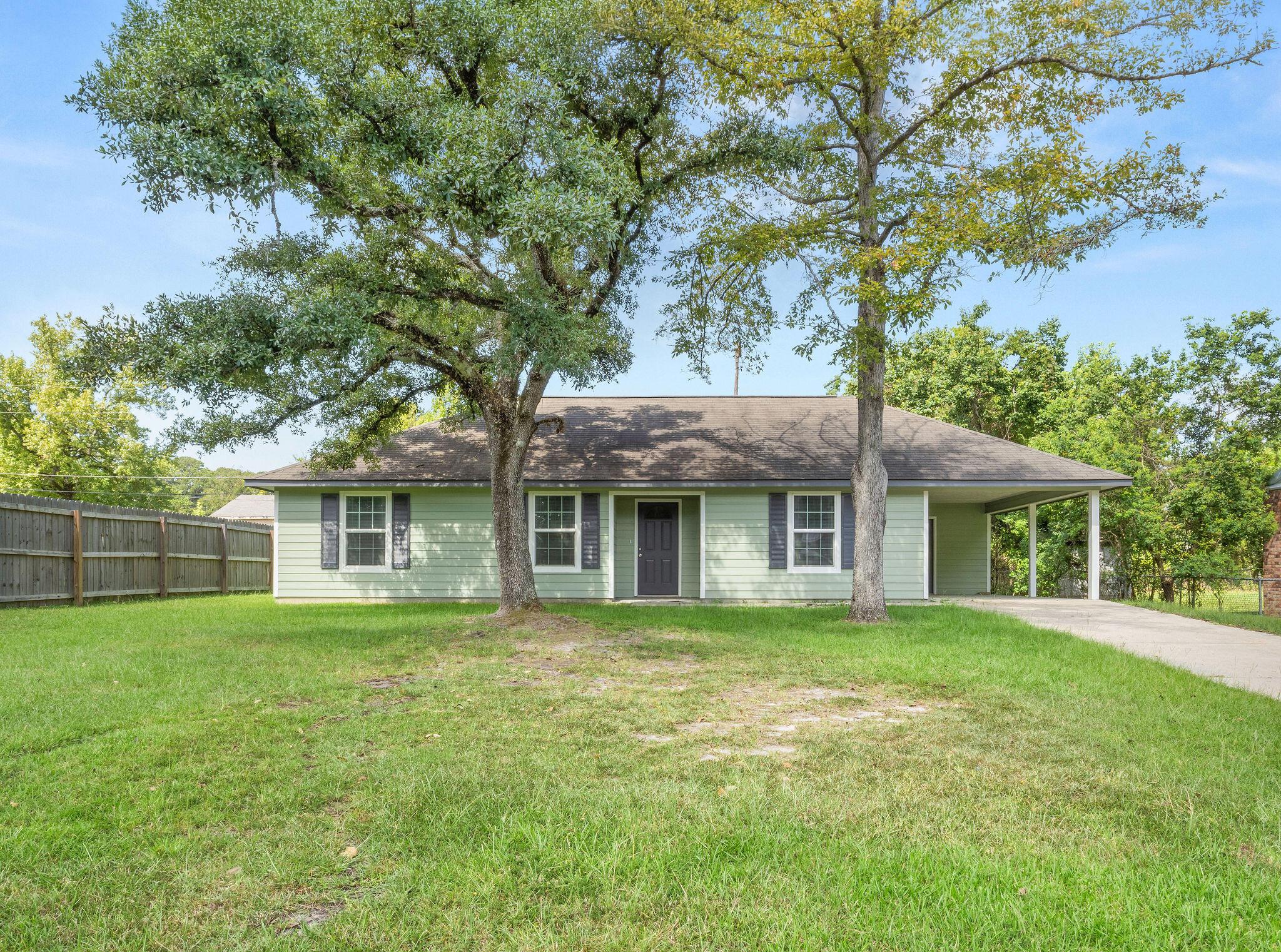 Whittington St, Leesville, LA 71446