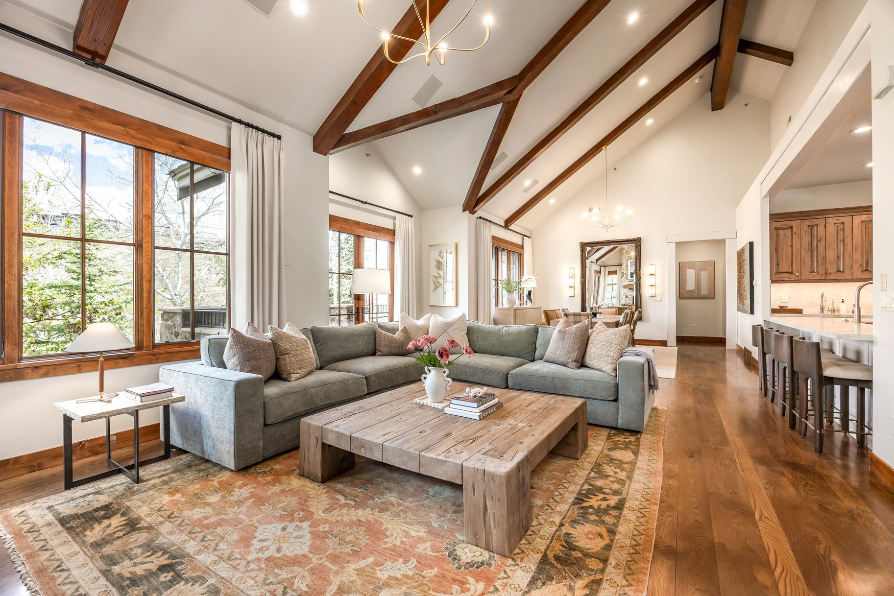  Stunning Remodel with Golf Membership Available in Promontory - 物件實景