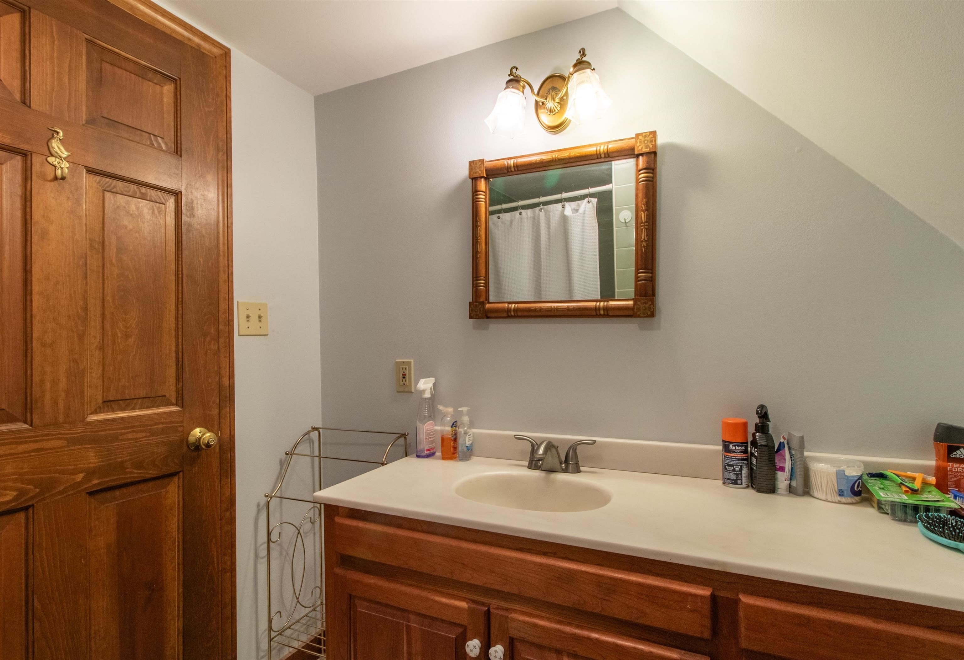 Lyndon, Vermont, 05851, United States, 3 Bedrooms Bedrooms, ,1 BathroomBathrooms,Residential,For Sale,1983968