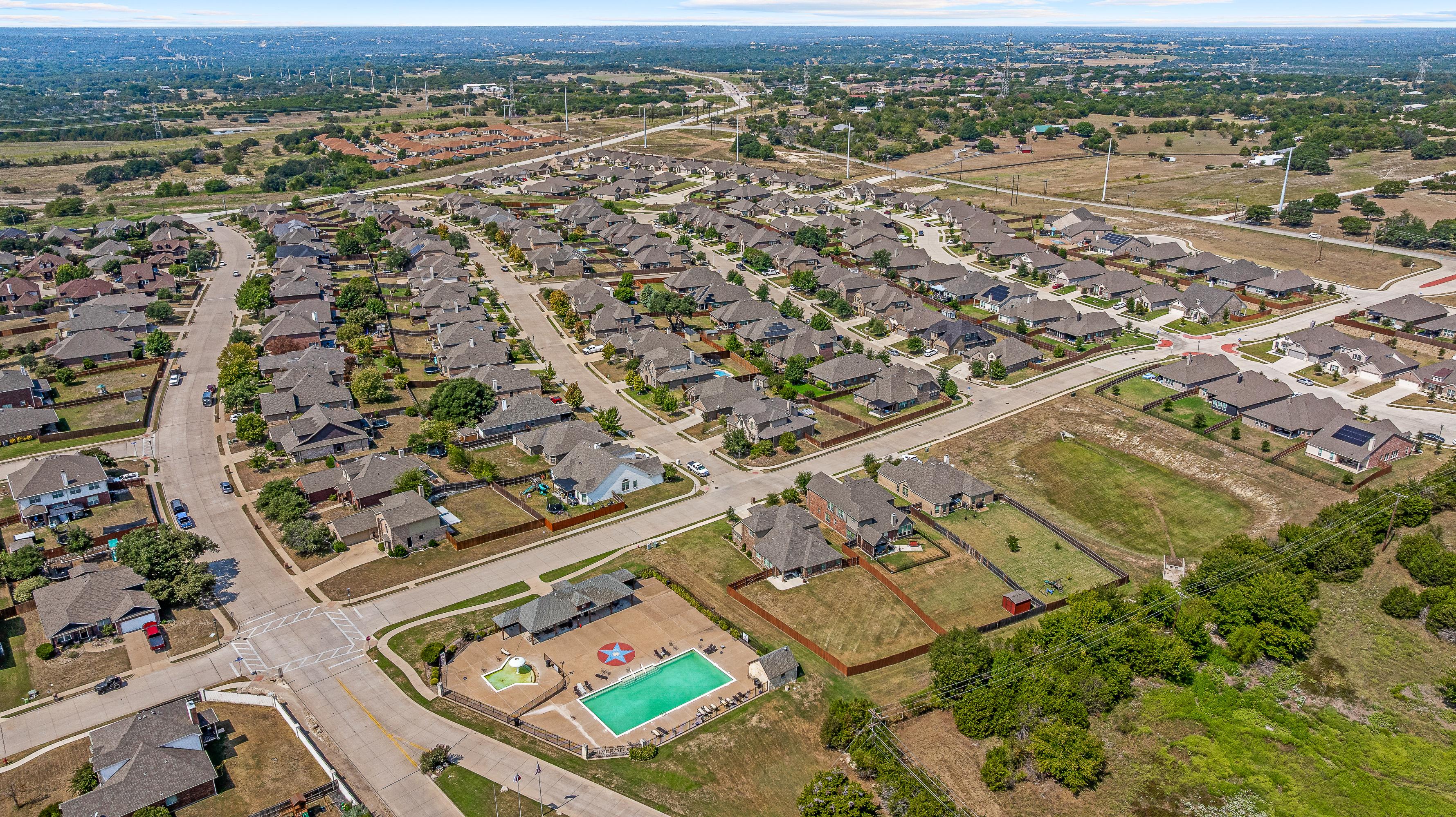  1544 Signature Drive, Weatherford, TX, 76087 - 物件實景