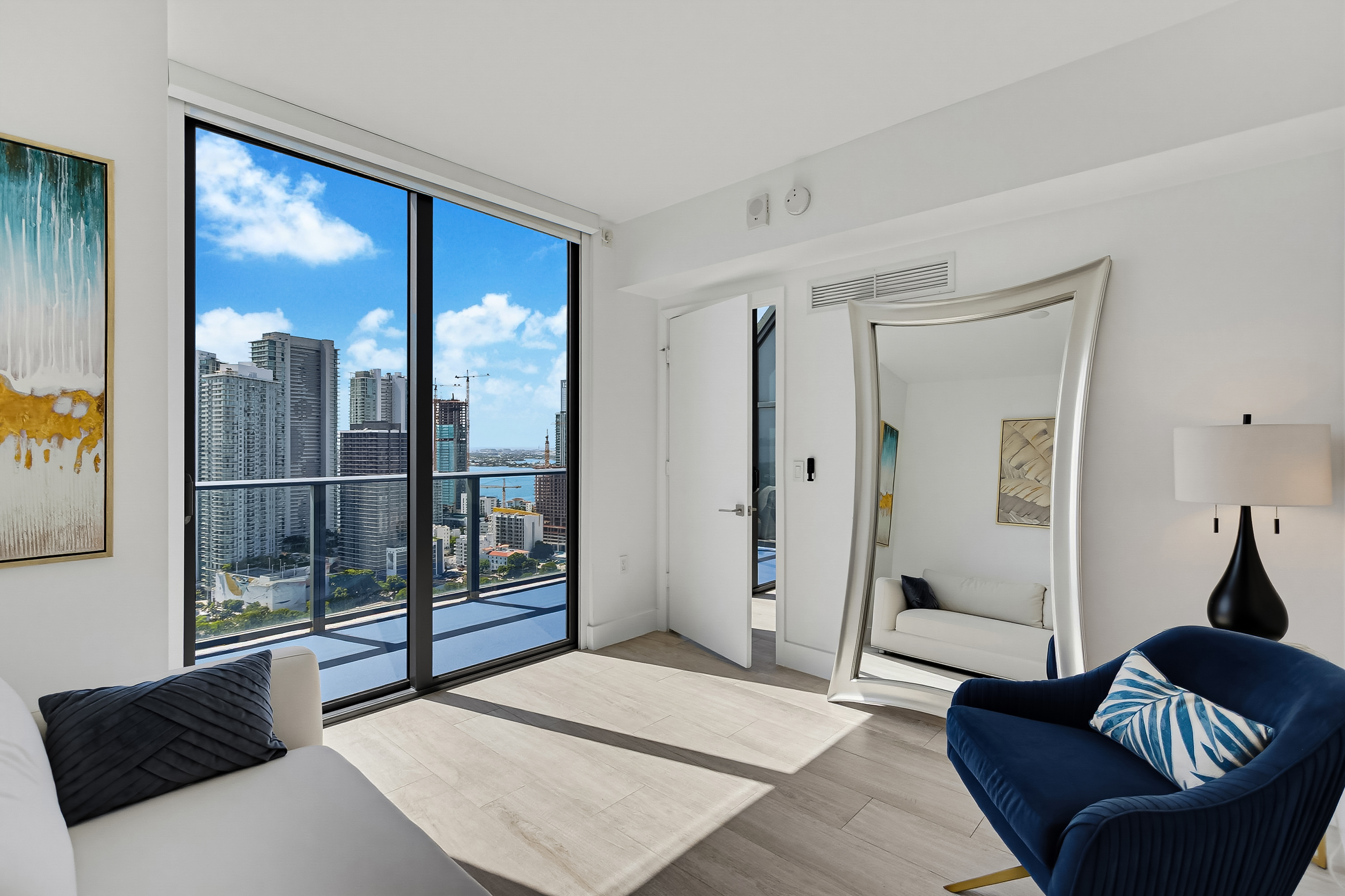  121 NE 34th St, Miami, FL, 33137 - 物件實景