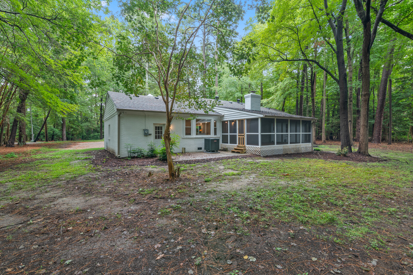 Yorktown, Virginia, 236923604, United States, 3 Bedrooms Bedrooms, ,2 BathroomsBathrooms,Residential,For Sale,1983250