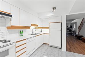 Ottawa, Ontario, K1N 9N7, CA, 2 Bedrooms Bedrooms, ,3 BathroomsBathrooms,Residential,For Sale,1966889