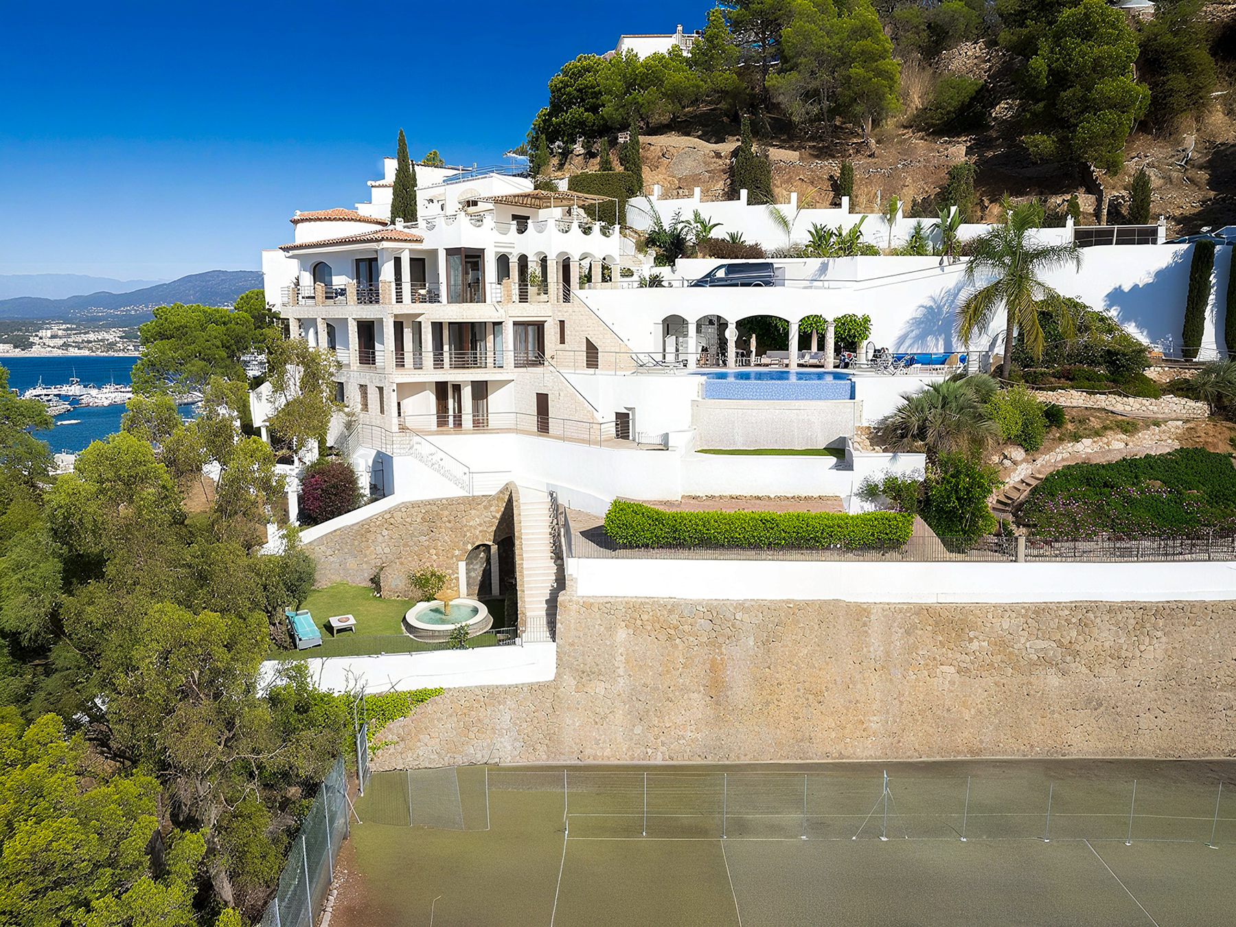  Mediterranean villa on Costa Brava overlooking the Bay of Roses - 物件實景