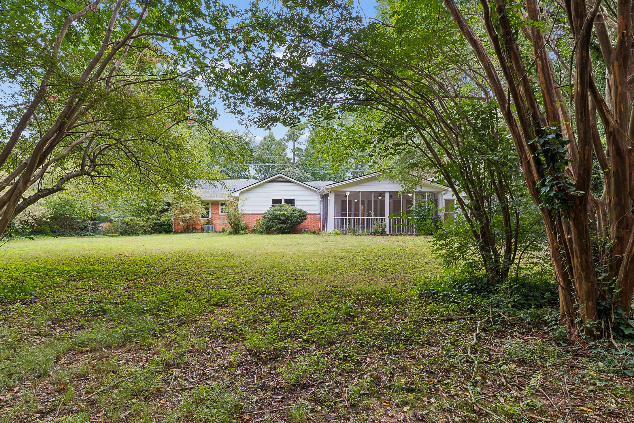  Updated, One-Level Living in Dunwoody - 物件實景