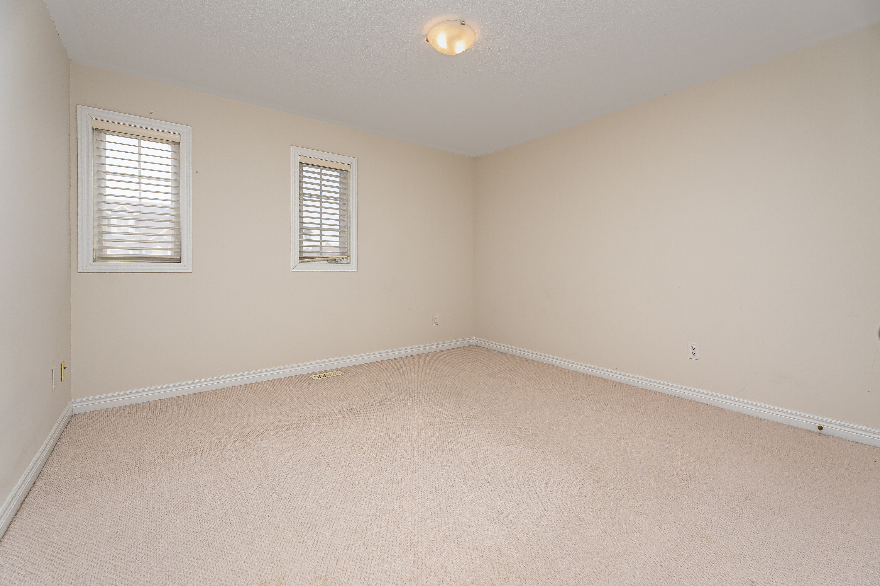  Victoria Village - 物件實景