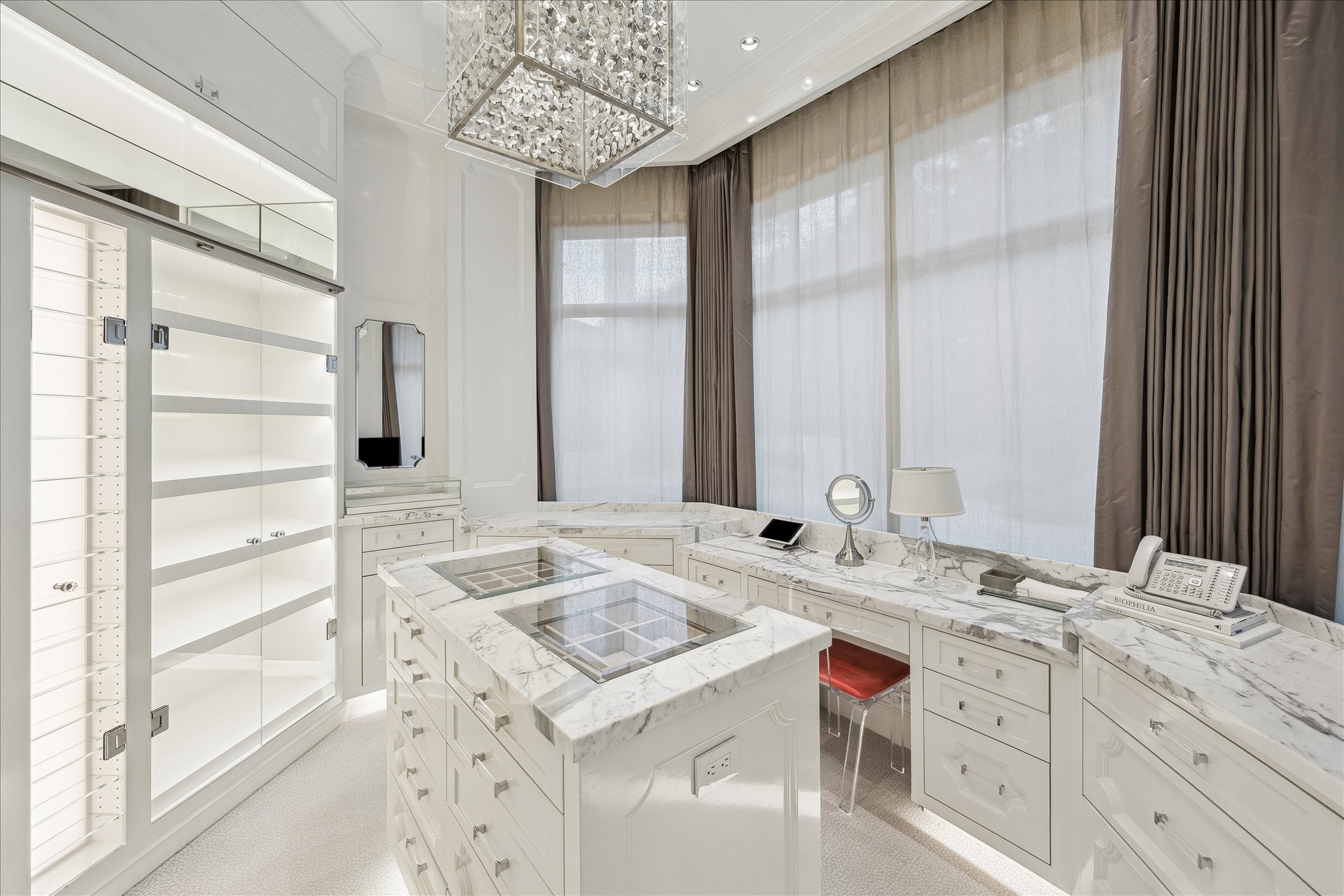  220 Merrie Way Lane - 物件實景