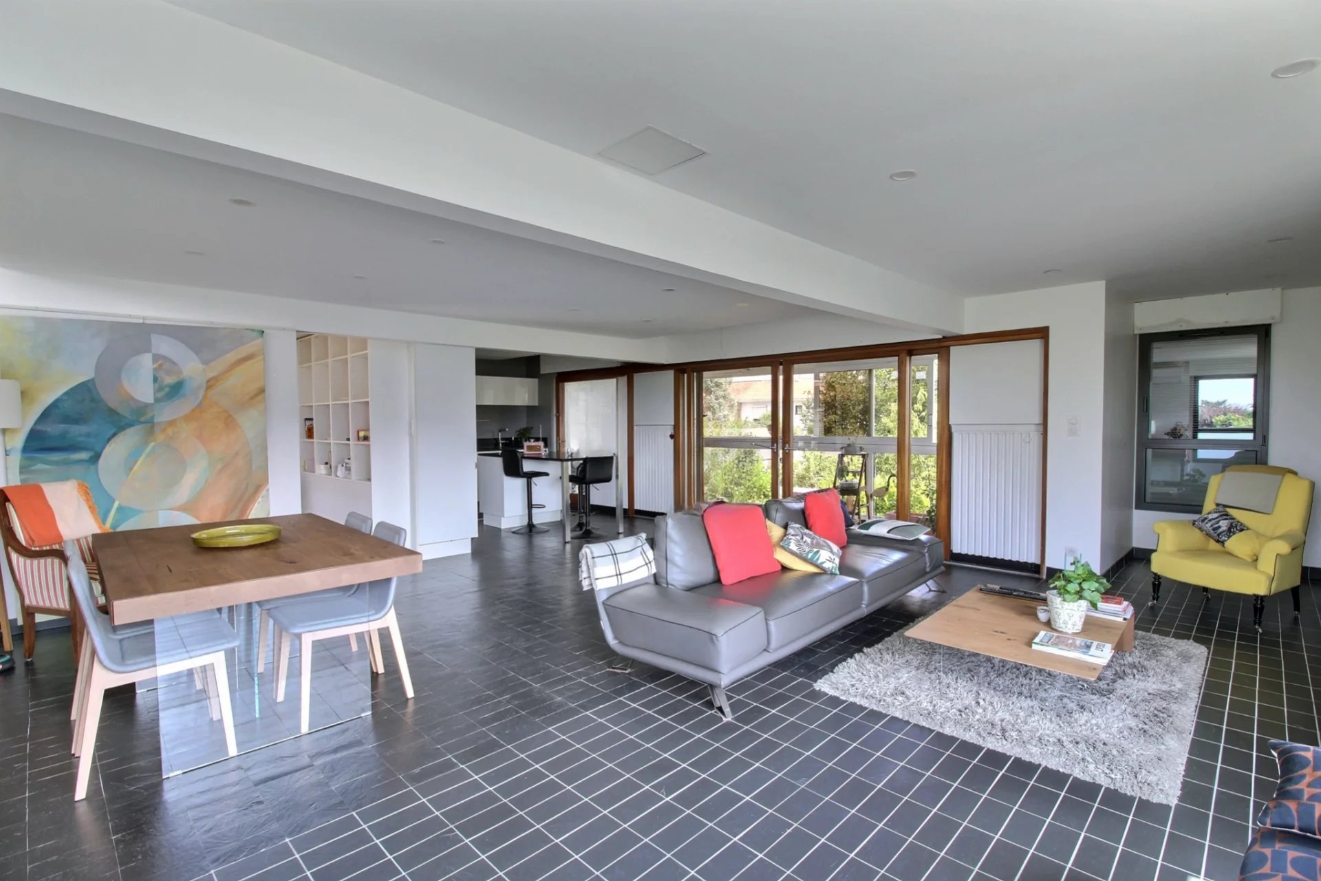 Pessac, New Aquitaine, 33600, FR, 4 Bedrooms Bedrooms, ,Residential,For Sale,1995919